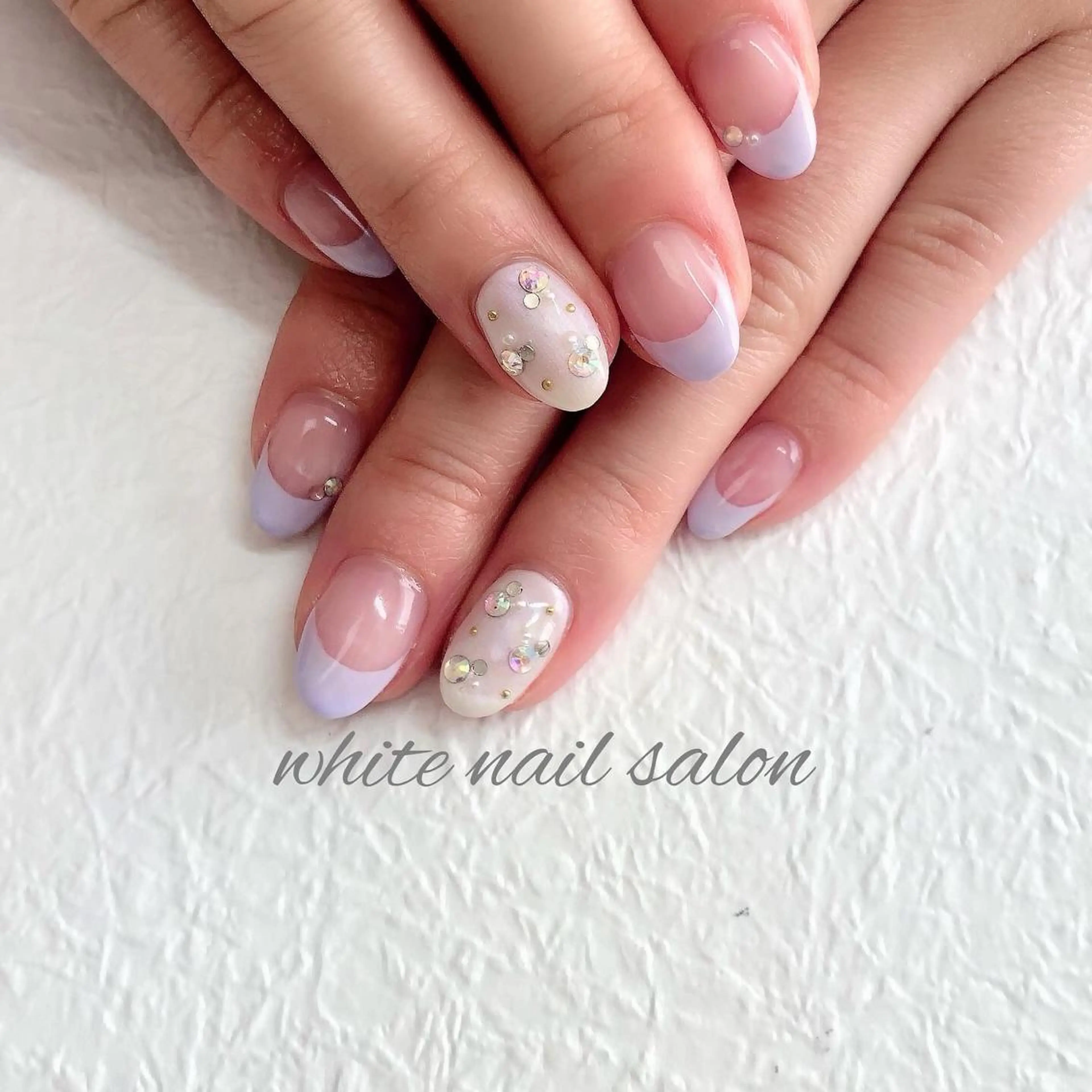 ネイル ジェルネイル ハードジェル 持ち込み ソフトジェル ハンドネイル white nail salonのネイルデザイン