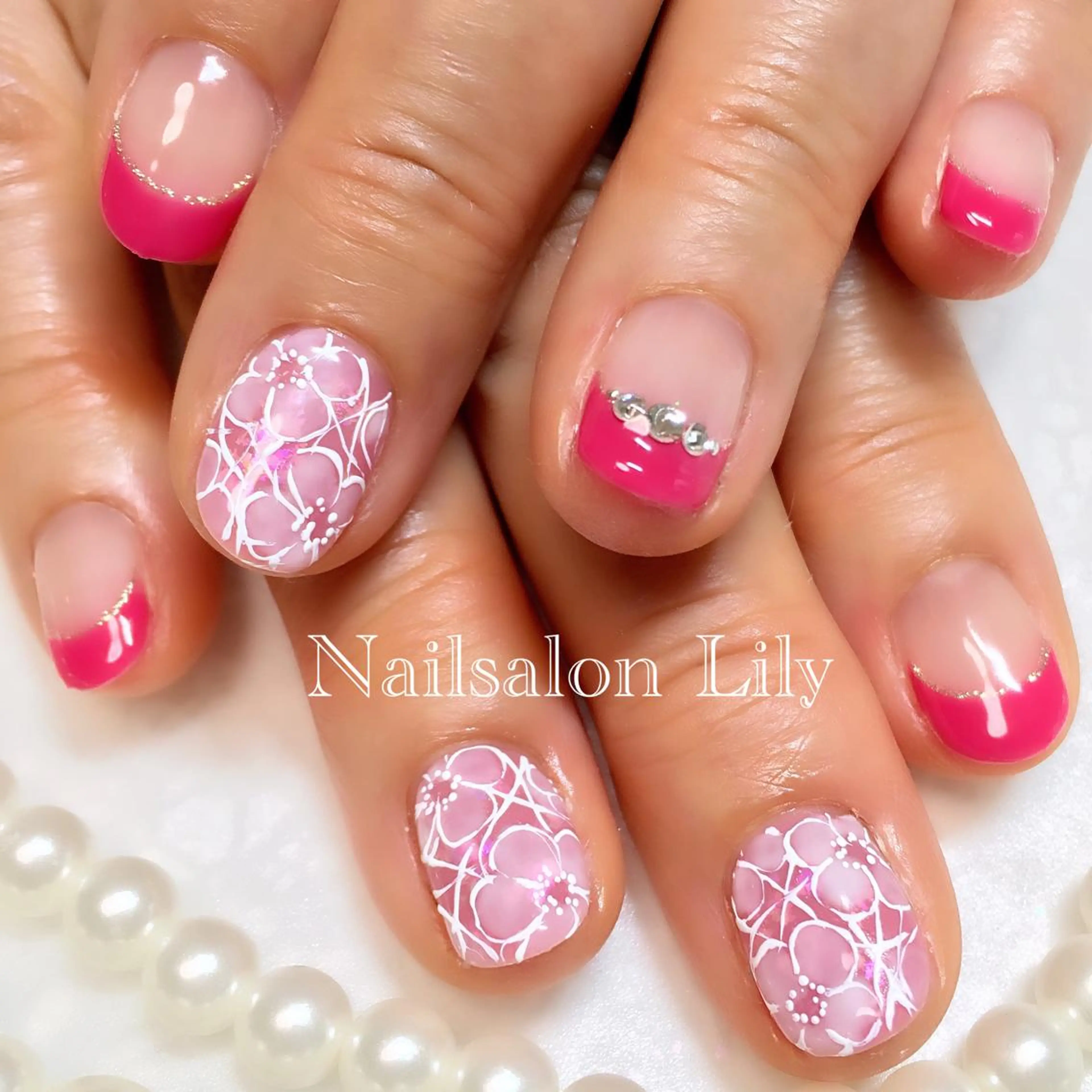 ネイル フラワーネイル レース Nailsalon Lilyのネイルデザイン