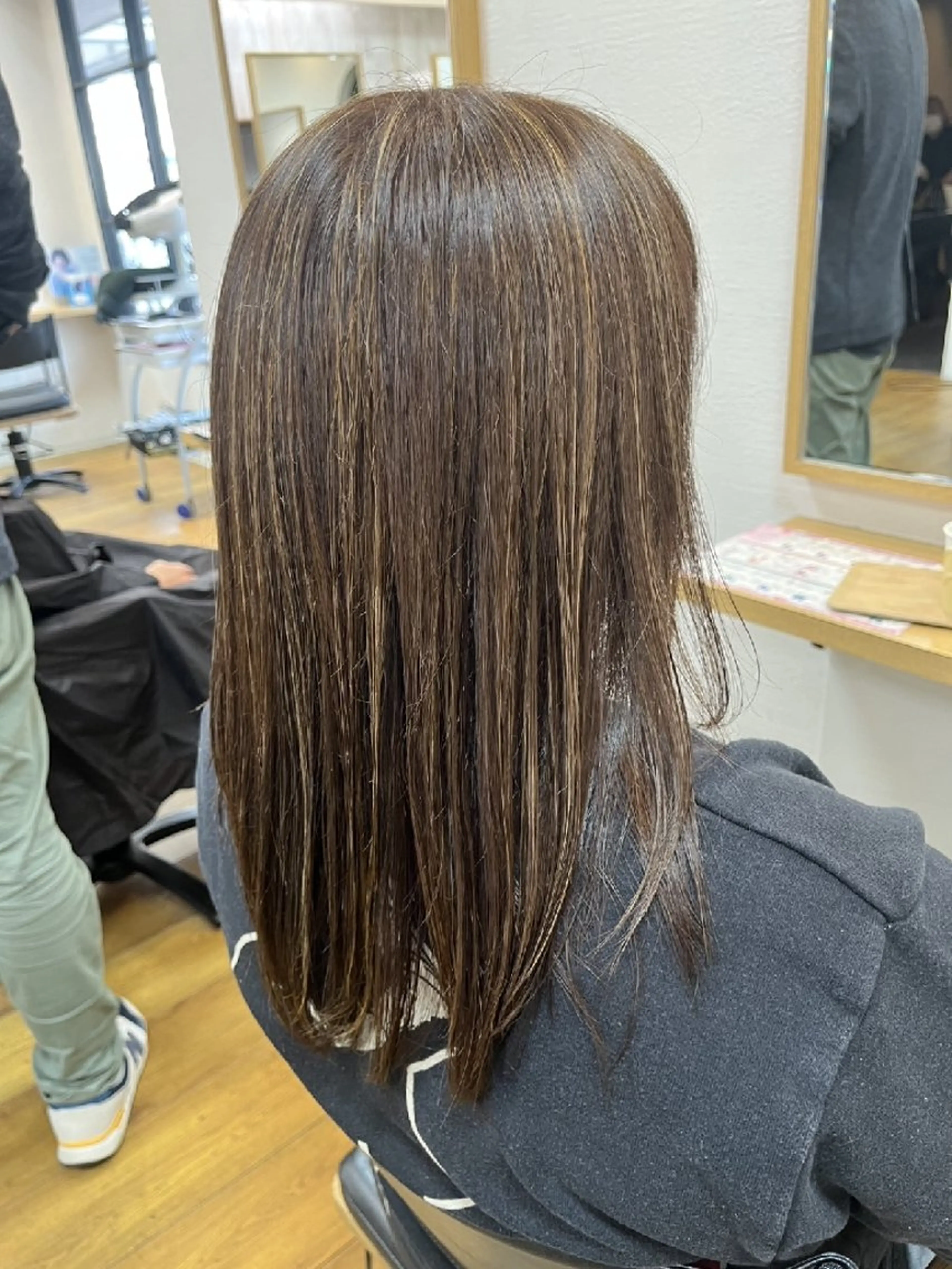 ロング カラー 近森 美帆[モーラ高石店]のヘアスタイル