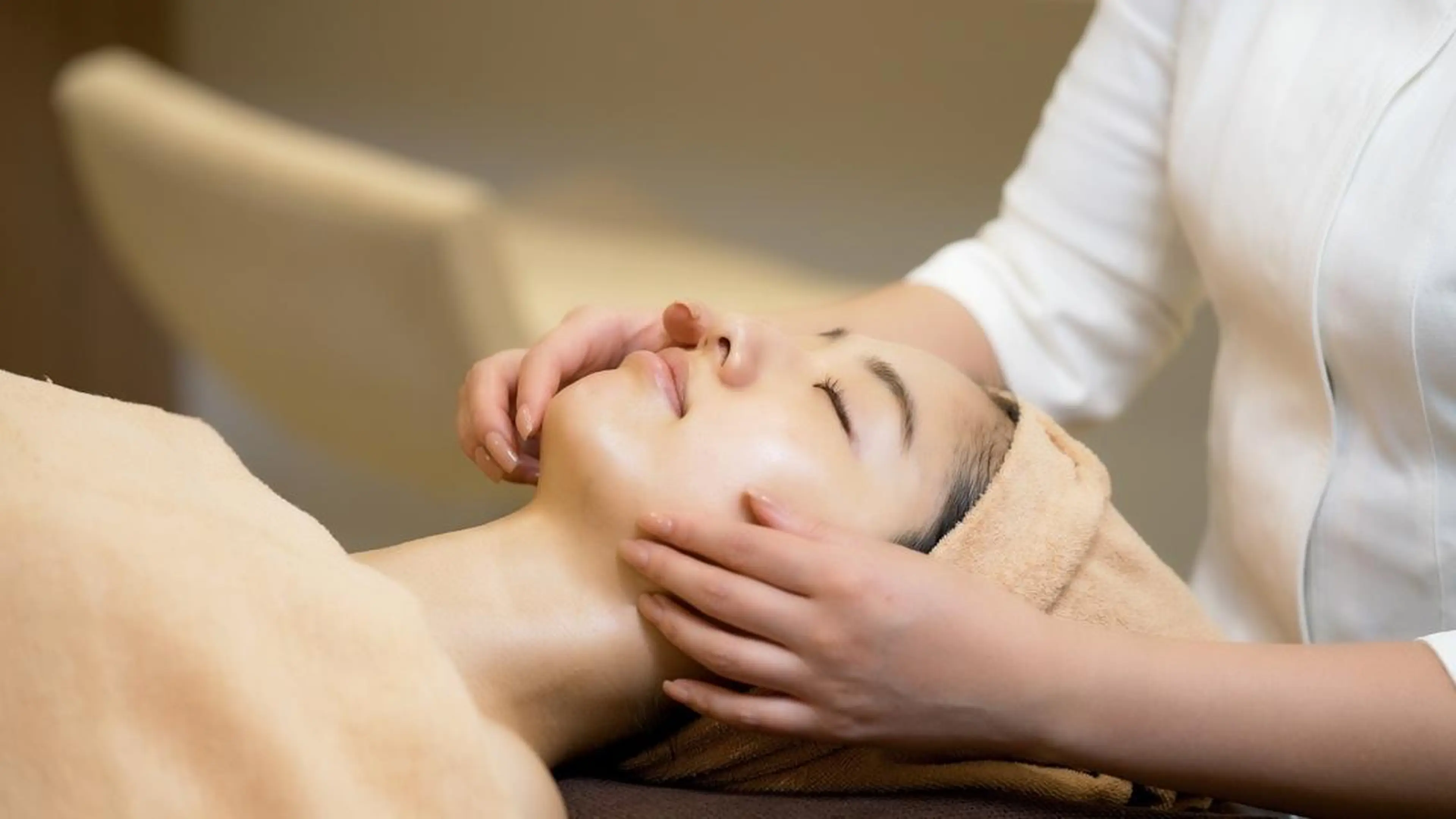 エステ DAIBA YAMANOの眉毛・アイブロウイメージ