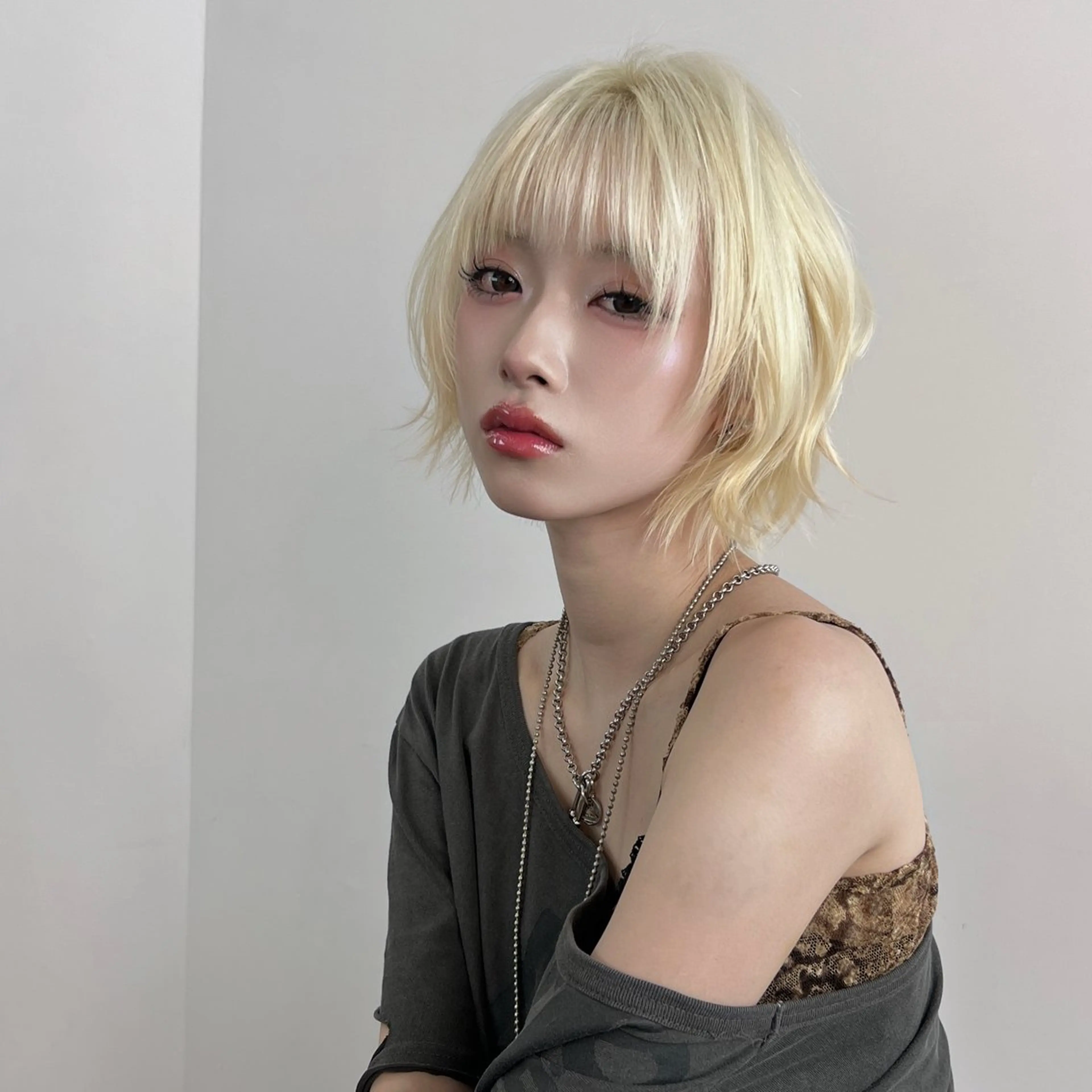 ショート カラー ショートボブ ボブレイヤー ボブ レイヤーカット ショートヘア カット ヘアカラー トリートメント 武田涼レイヤーカット 髪質改善×縮毛矯正のヘアスタイル