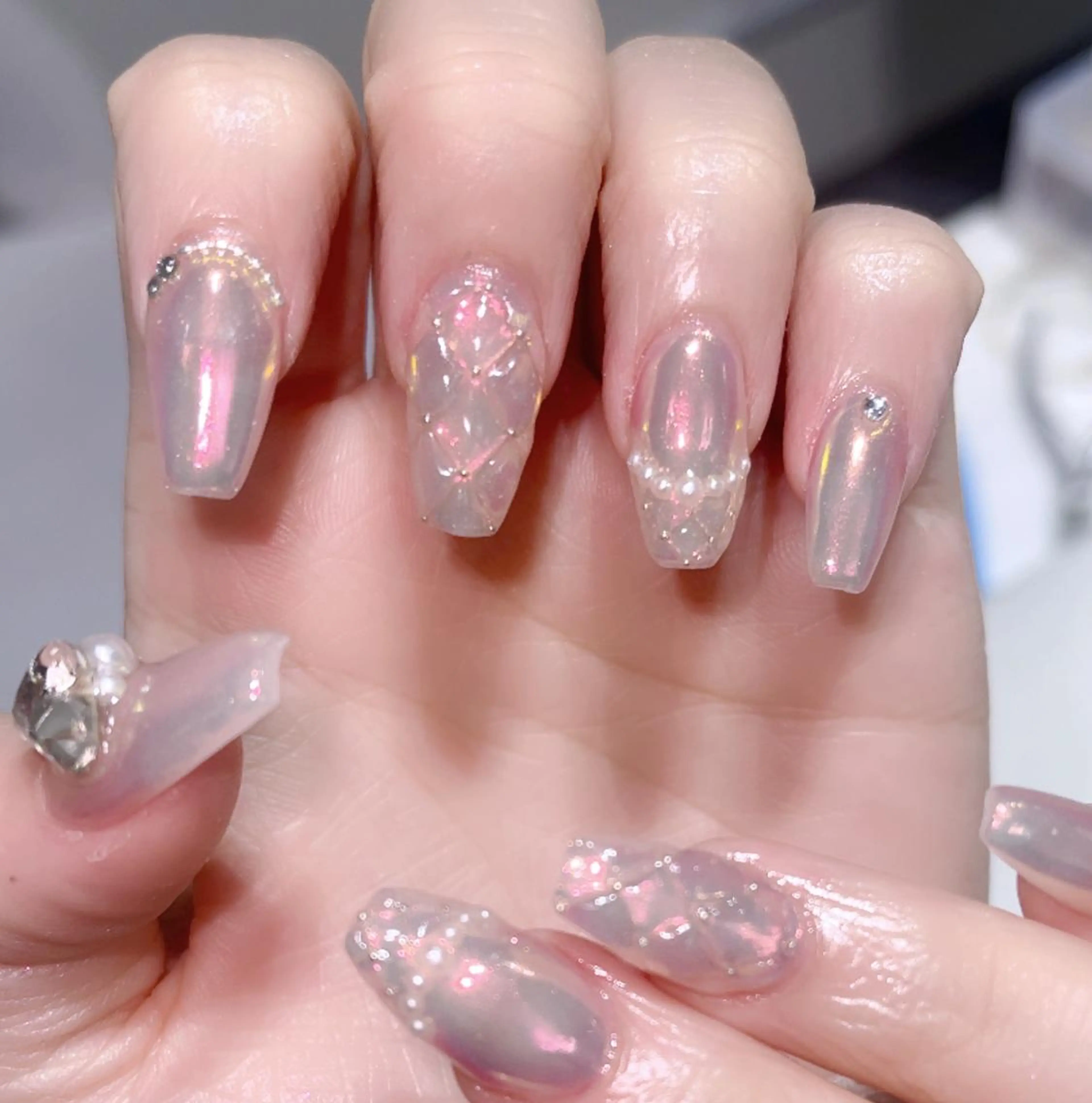 ネイル アートネイル 長さ出し スカルプネイル Queens マオのネイルデザイン