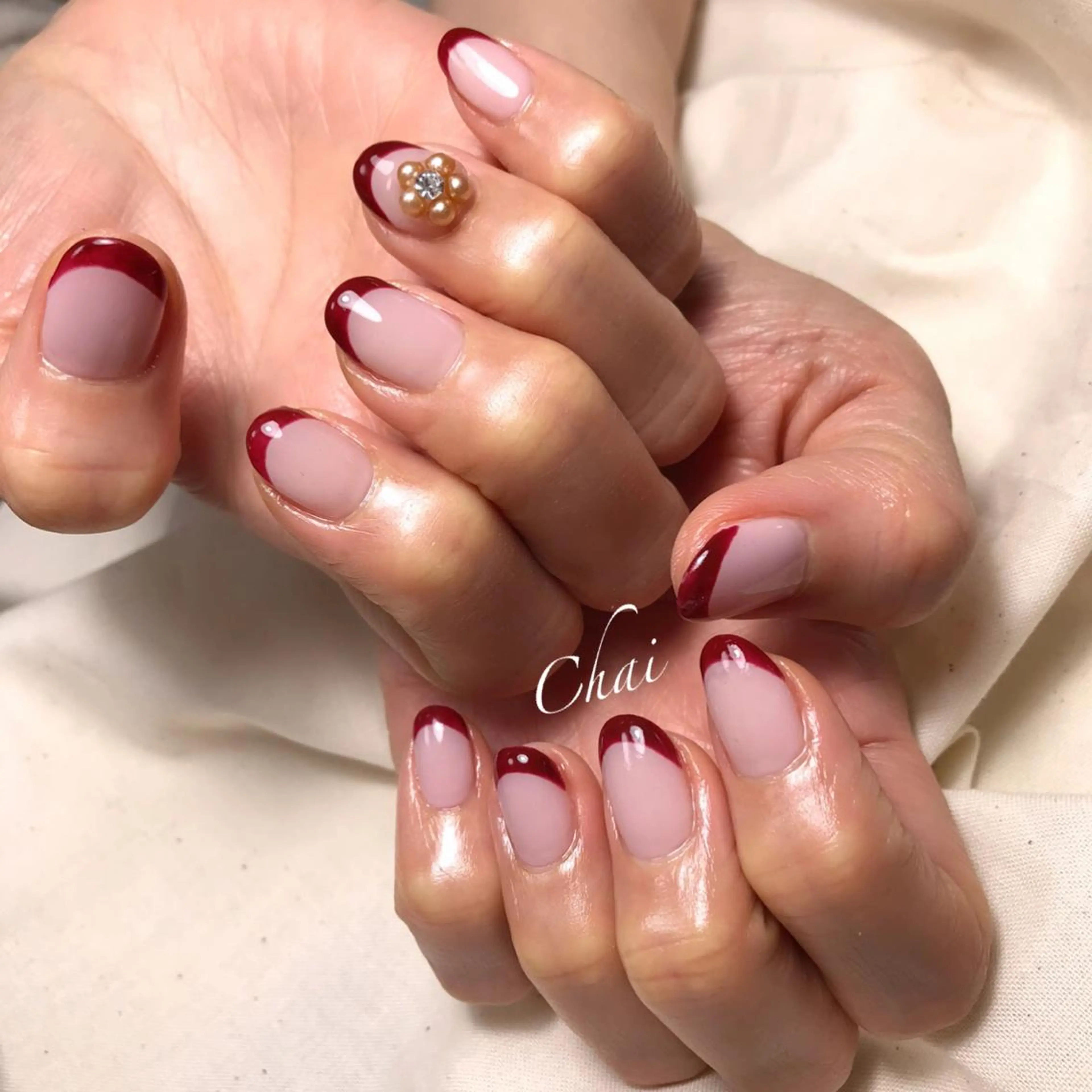 ネイル ストーンネイル ハンドネイル 💅 Ai.のネイルデザイン