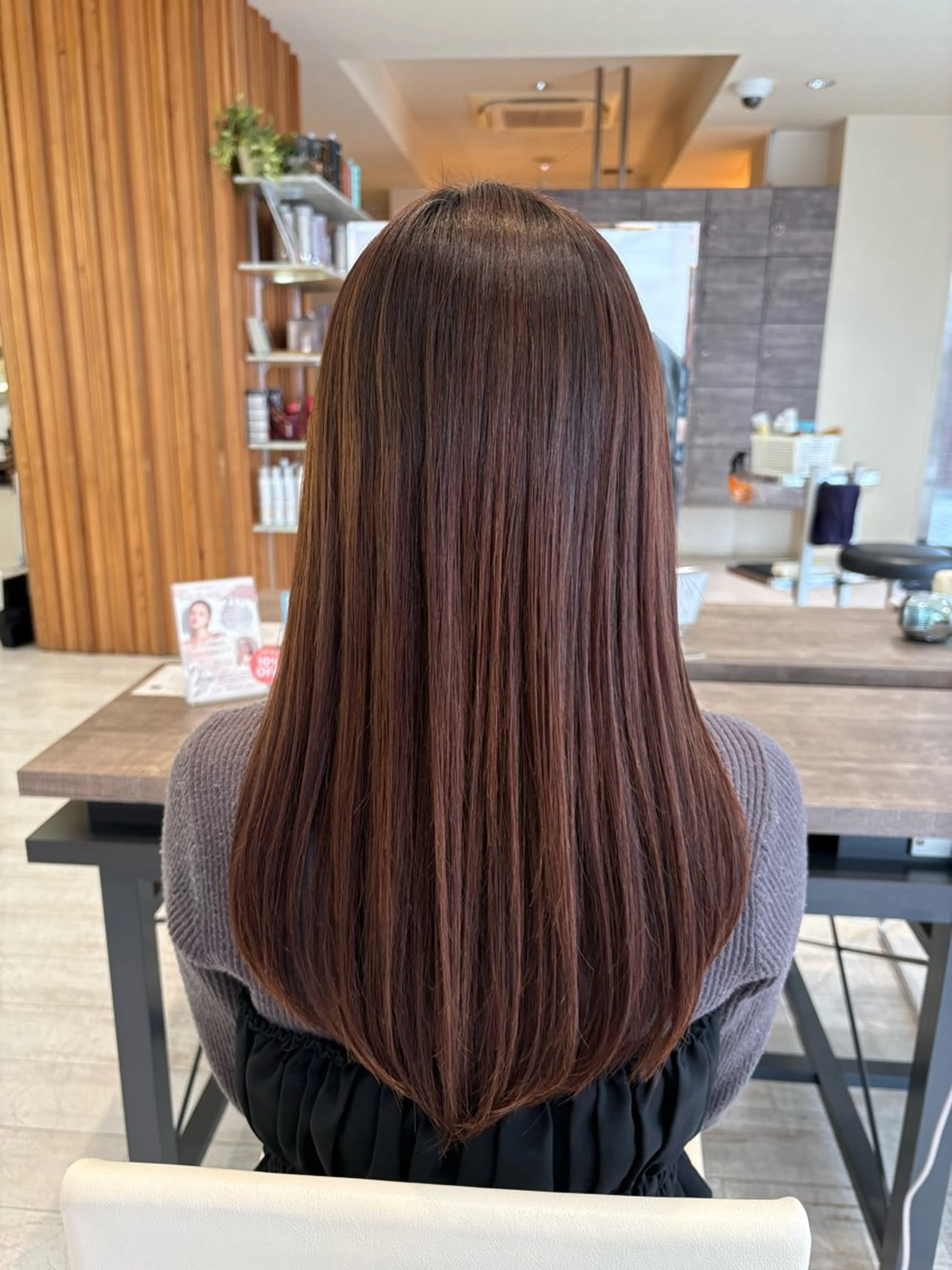 ロング カラー カット ヘアカラー 片瀬 結のヘアスタイル