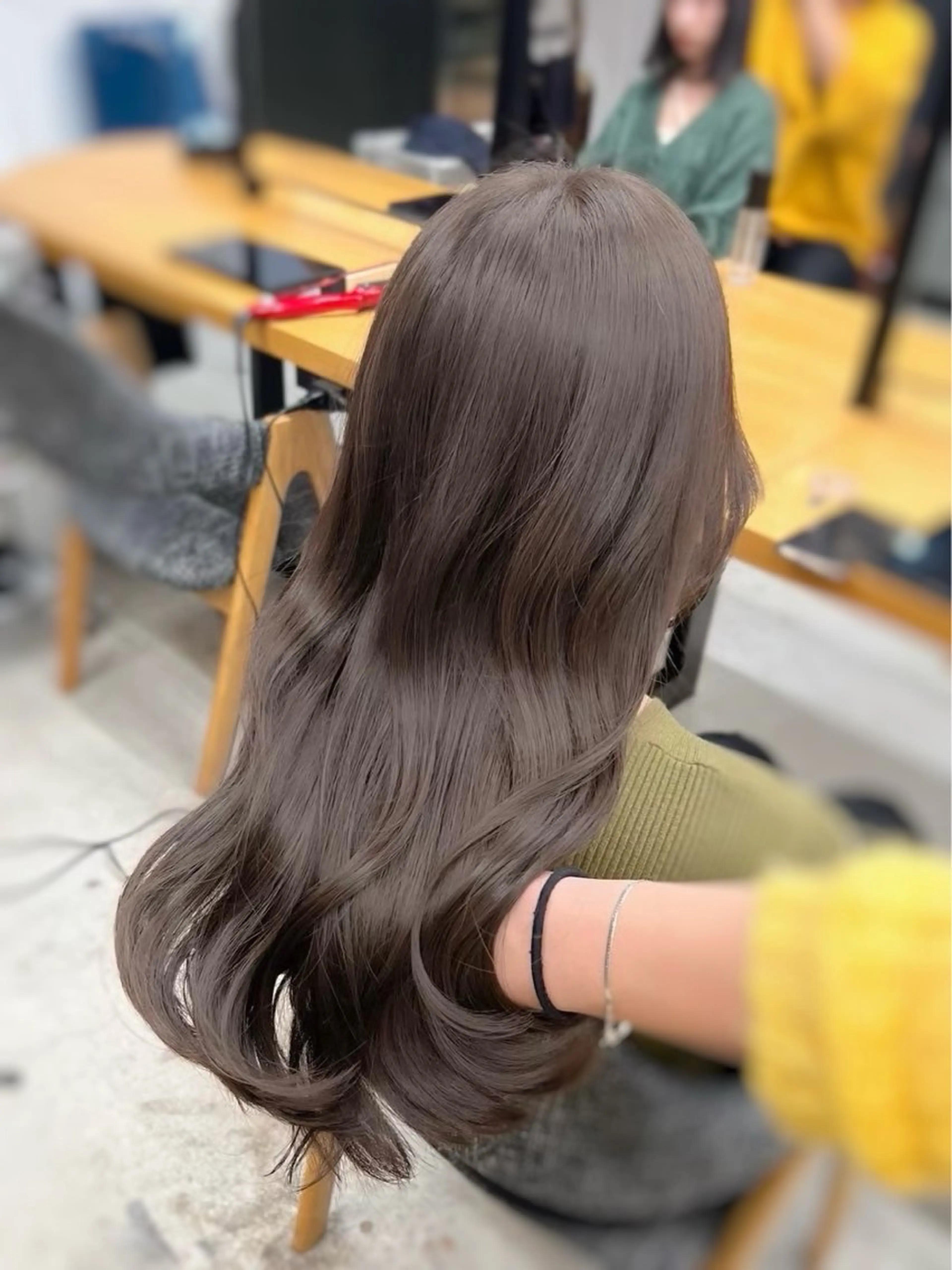 セミロング カラー ブラウンカラー マロンブラウン レイヤーカット カット ヘアカラー トリートメント レイヤー/ハッシュ 渋谷/サッタのヘアスタイル