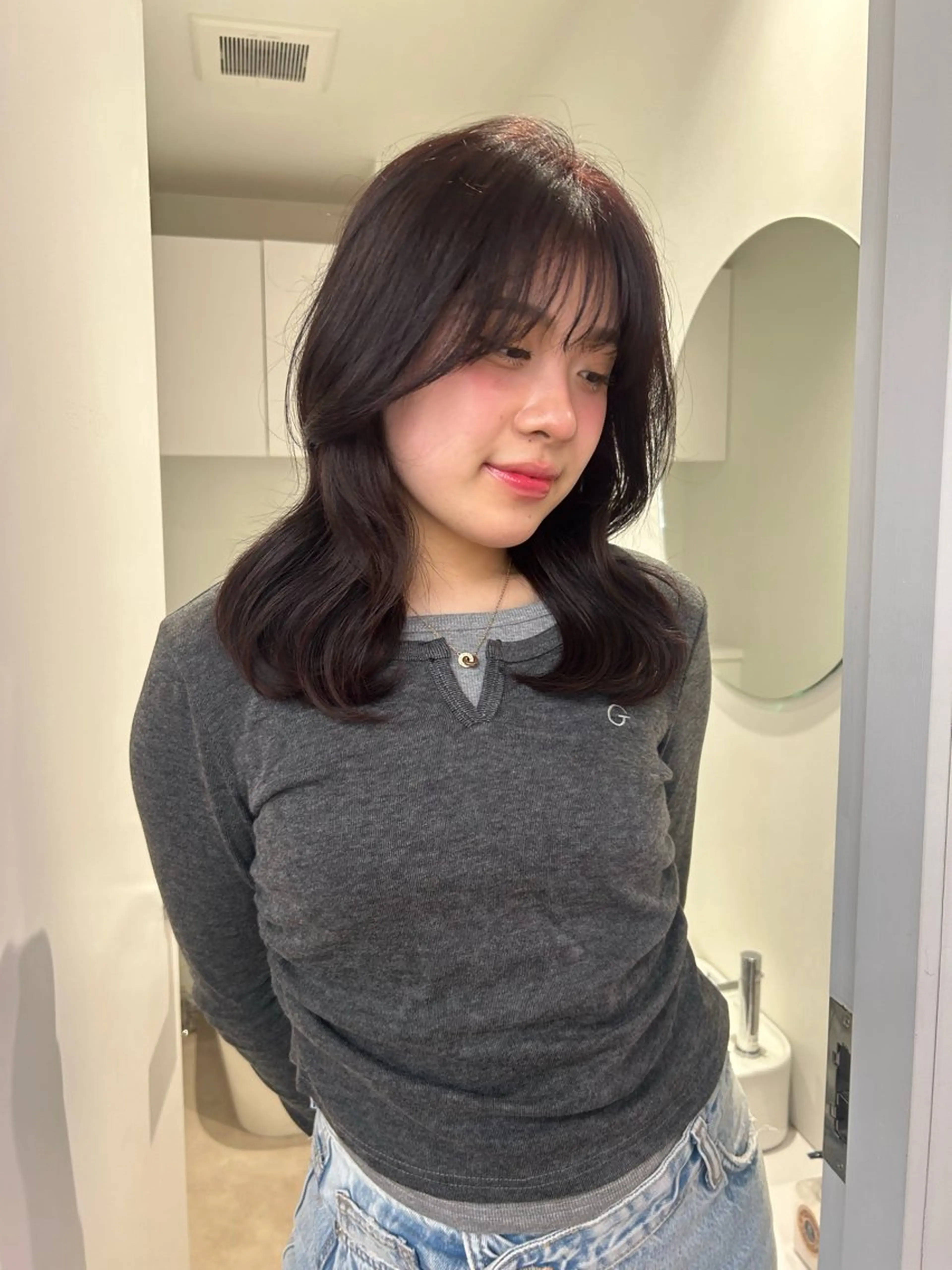 ミディアム ヘアカラー 👒透明感カラー yui👒のヘアスタイル