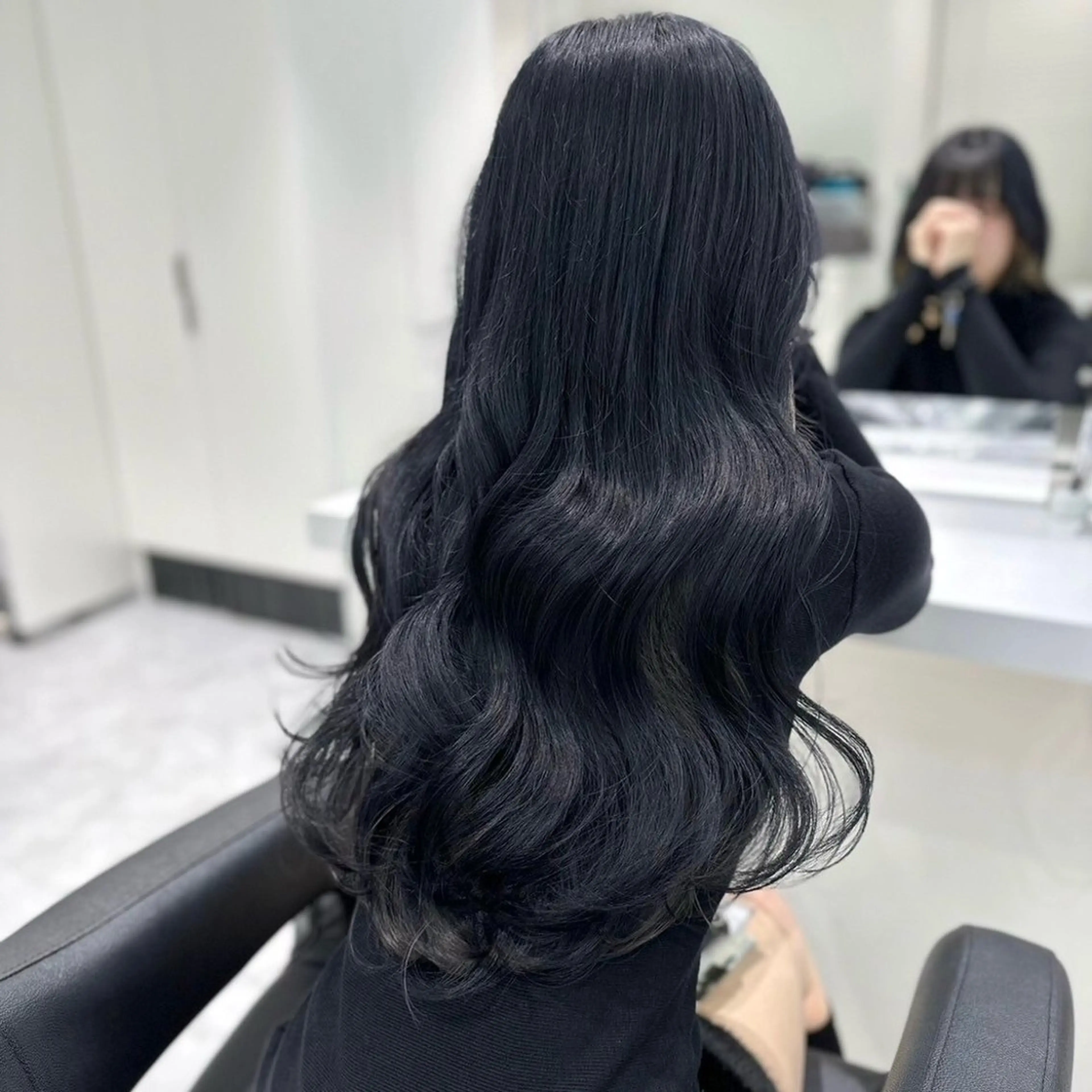 カラー 🤍韓国ワンホンヘ ア SHIONE🤍のヘアスタイル