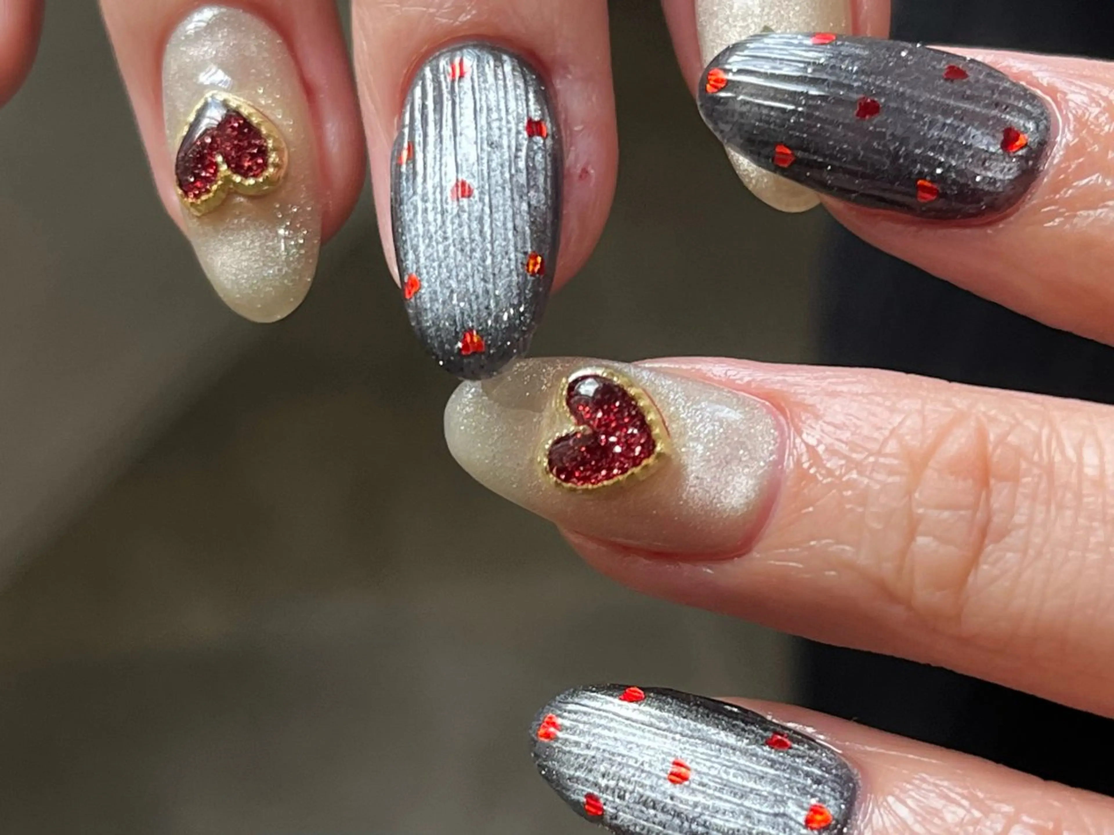 ネイル ハンドネイル repos 金山ネイルサロンのネイルデザイン