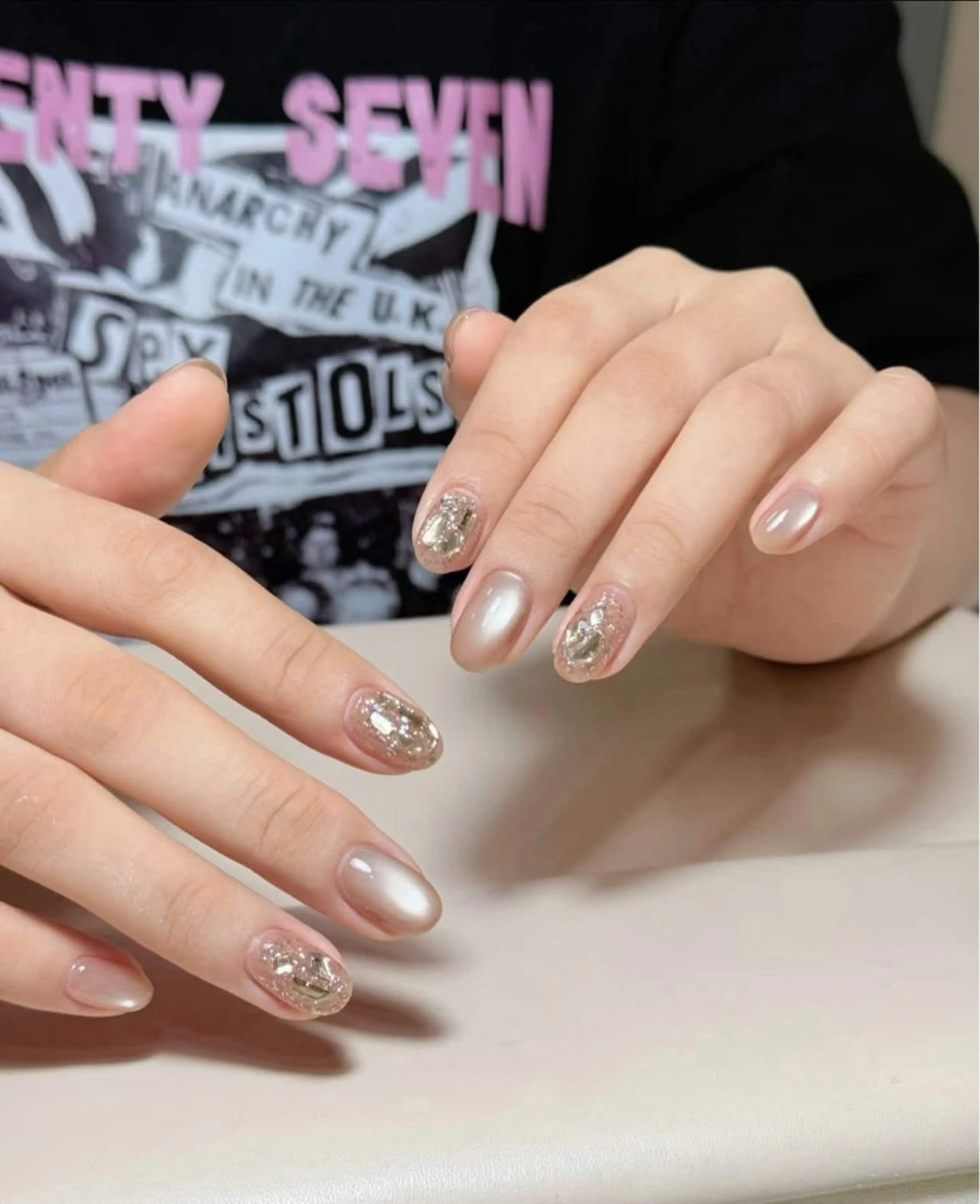 ネイル チークネイル フレンチネイル グラデーション キラキラネイル 韓国ネイル Minette nailHuongのネイルデザイン