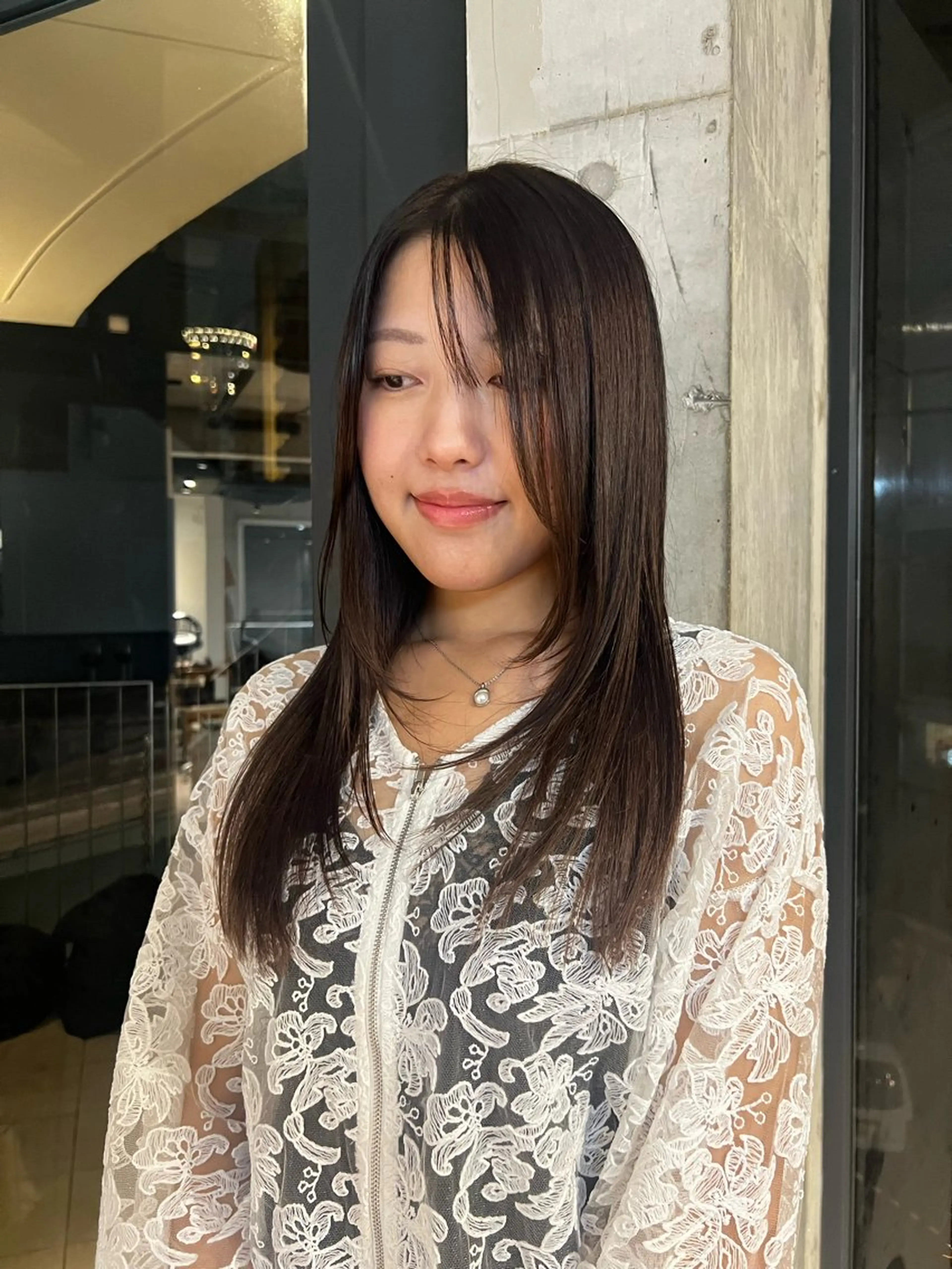 セミロング カラー 顔まわりレイヤー 顔周りカット レイヤーカット ヘアカラー トリートメント yuri/中目黒 /レイヤー/ボブのヘアスタイル