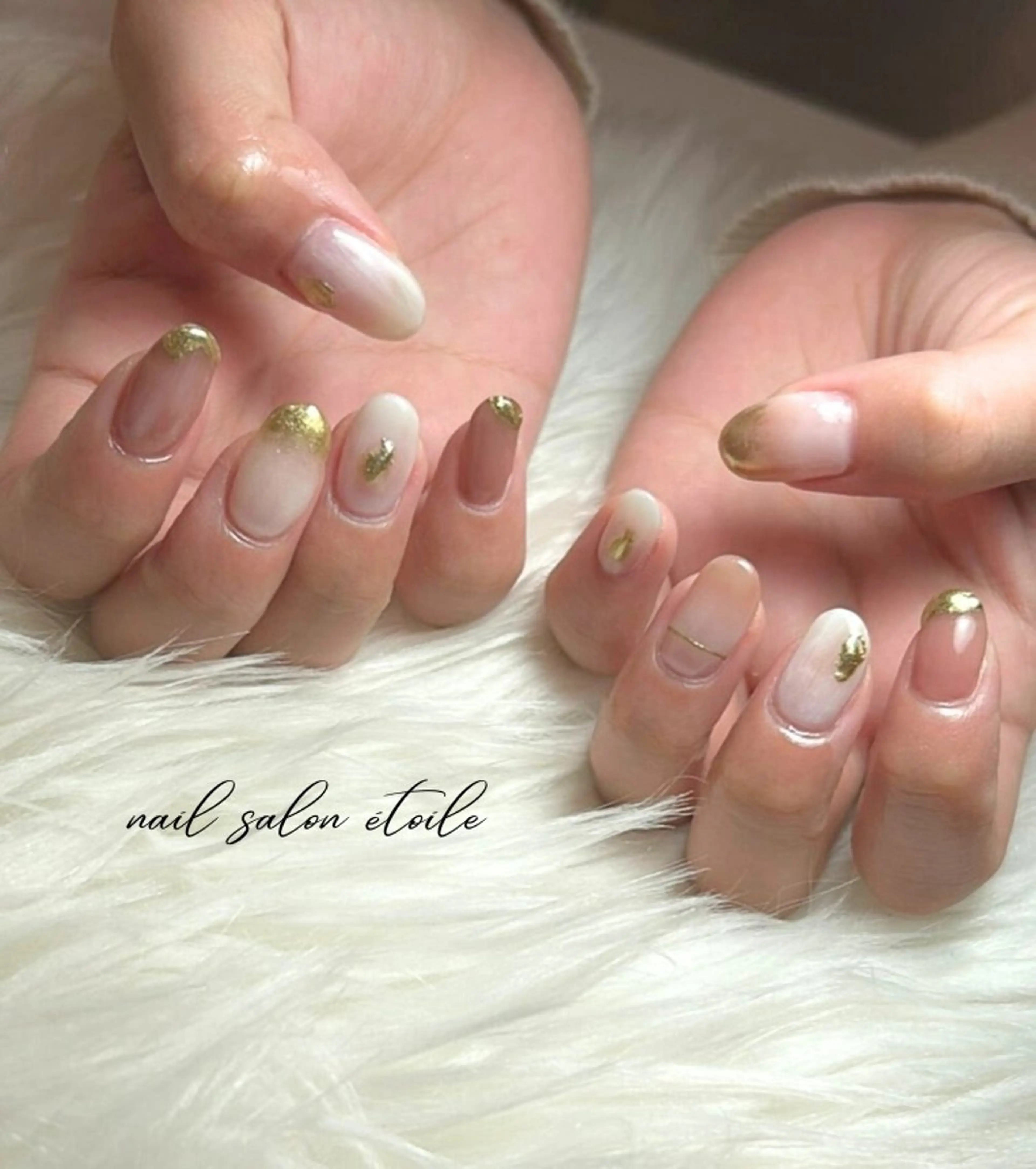 ネイル ブラウン ミラーネイル ニュアンスネイル ホワイト ハンドネイル nail salon étoileのネイルデザイン