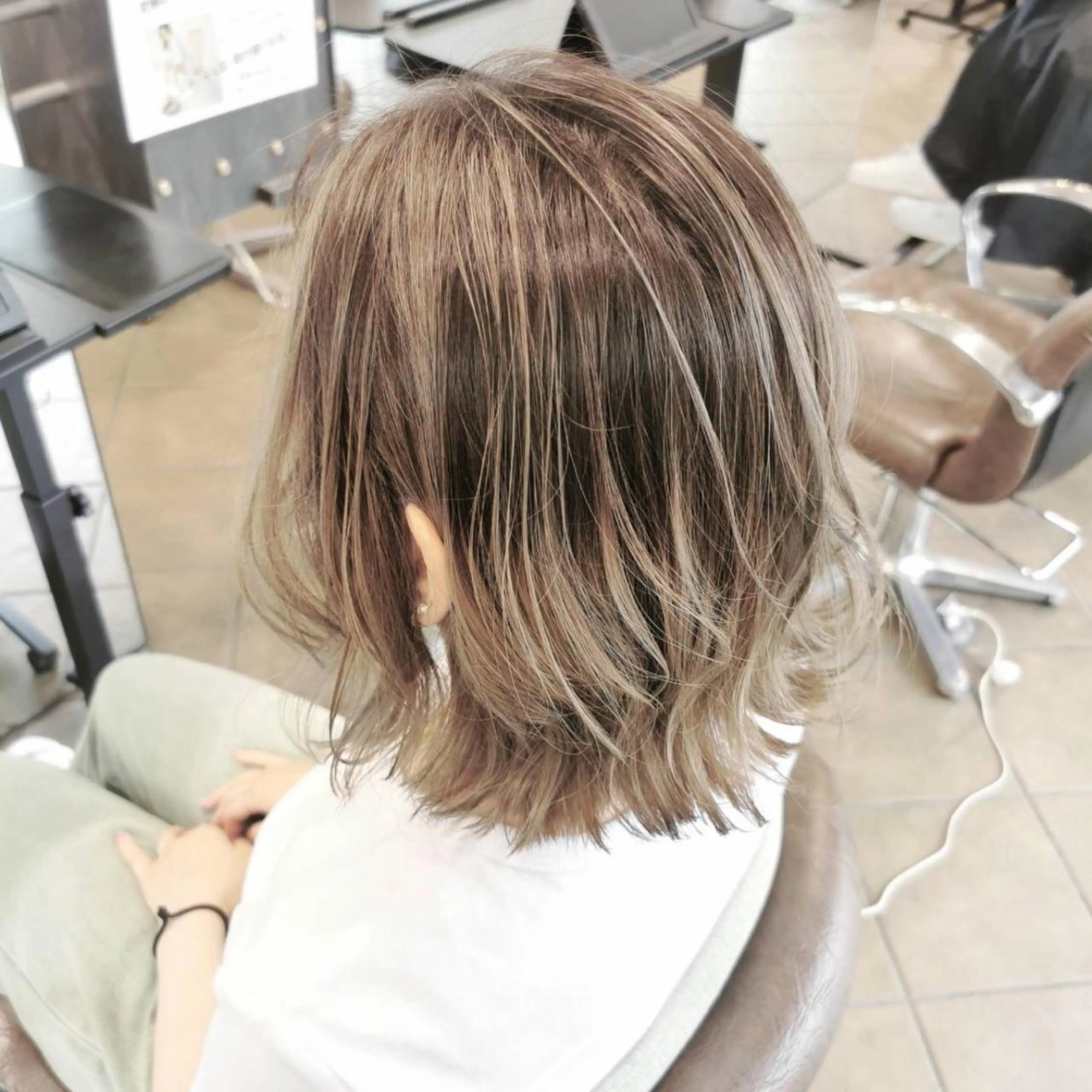 ミディアム カラー ヘアアレンジ 髪質改善/レイヤー 兼折楓馬のヘアスタイル