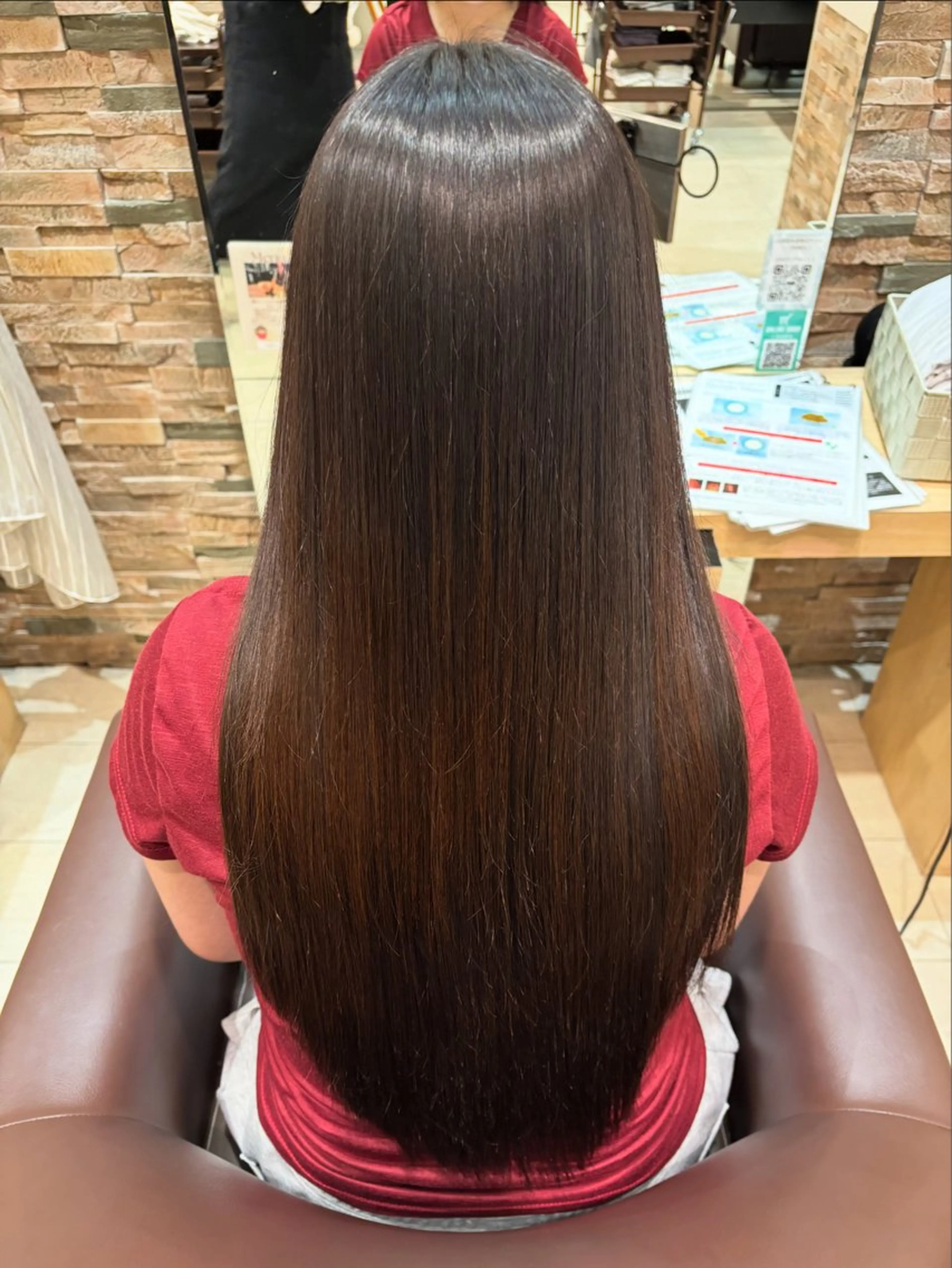 ロング 清家 遥香のヘアスタイル