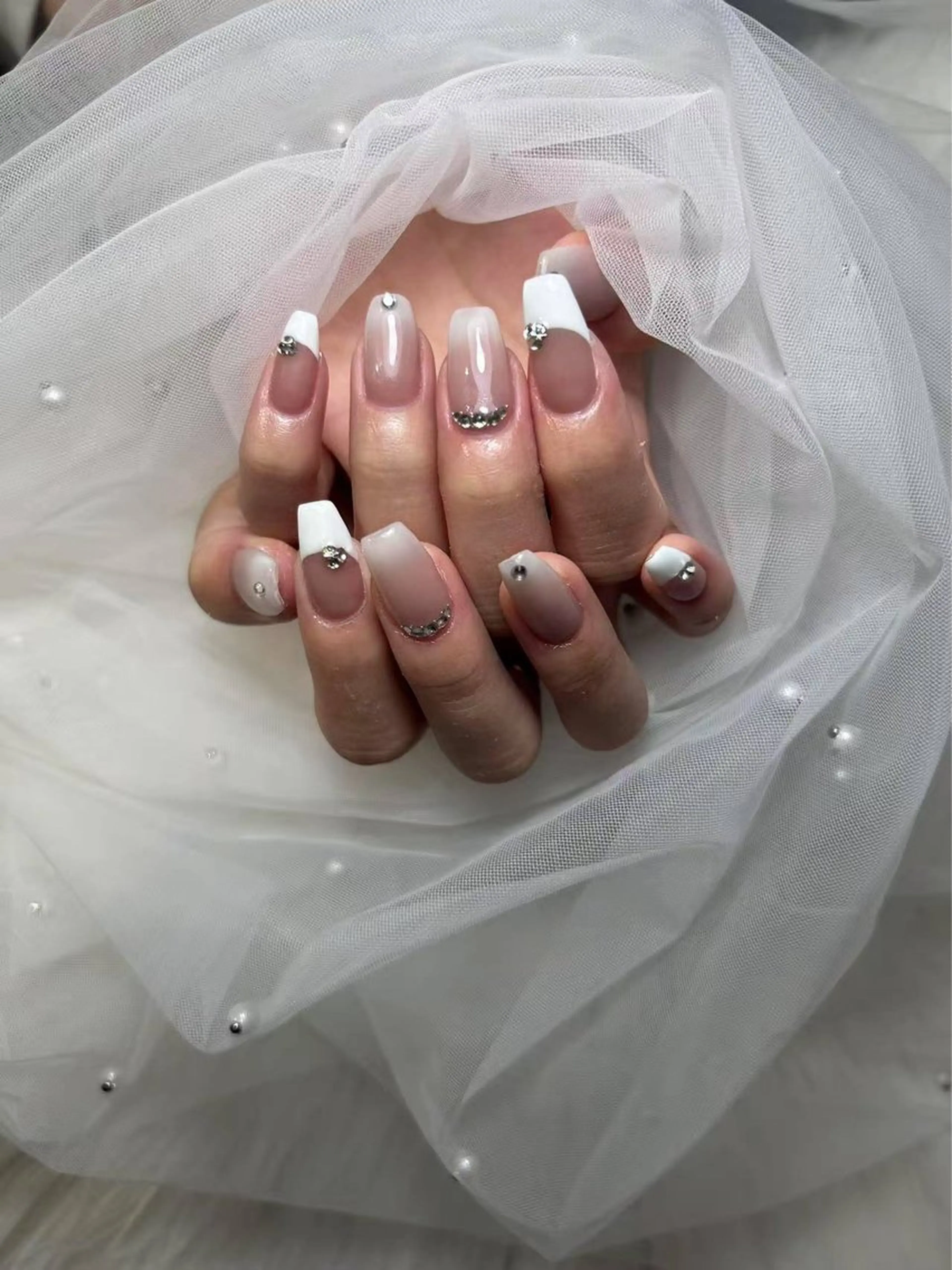 ネイル 持ち込み ハンドネイル 🌈 Laule'aのネイルデザイン