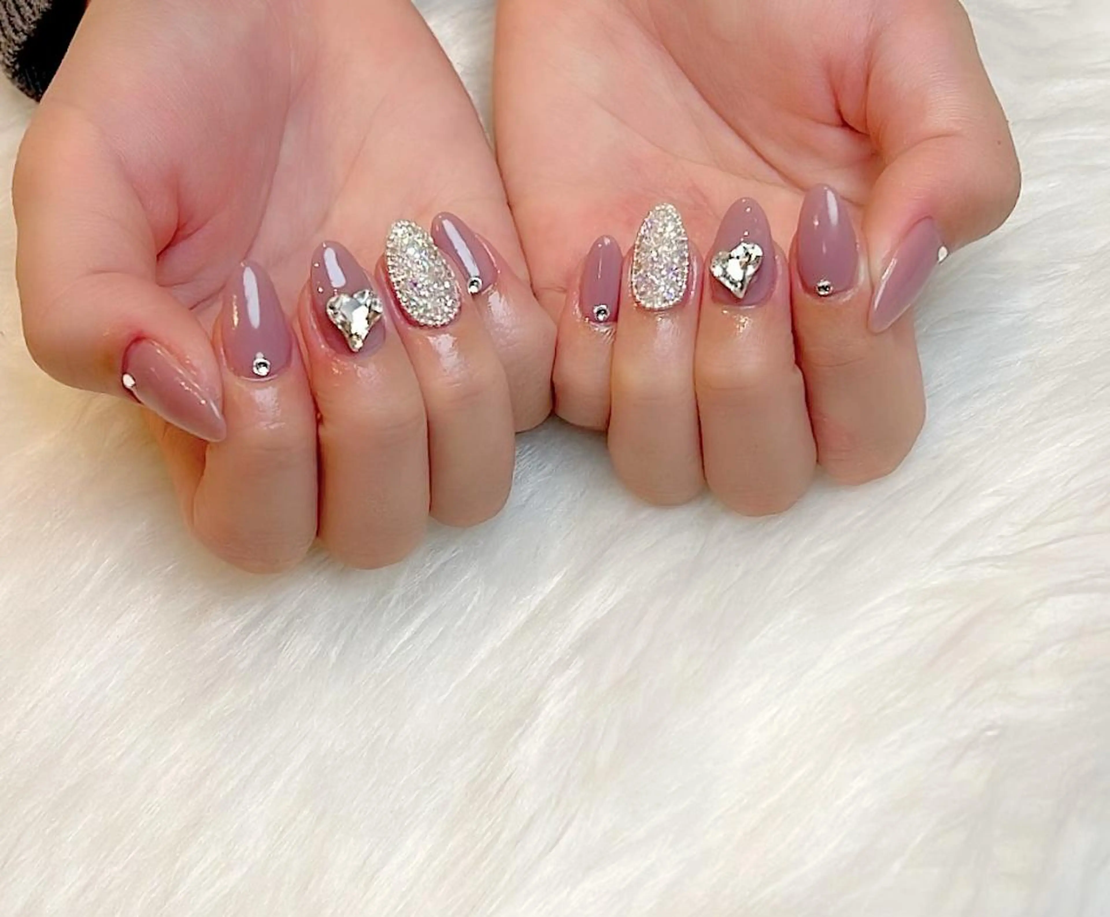 ネイル ハート Lino+ ネイル&よもぎ蒸しのネイルデザイン