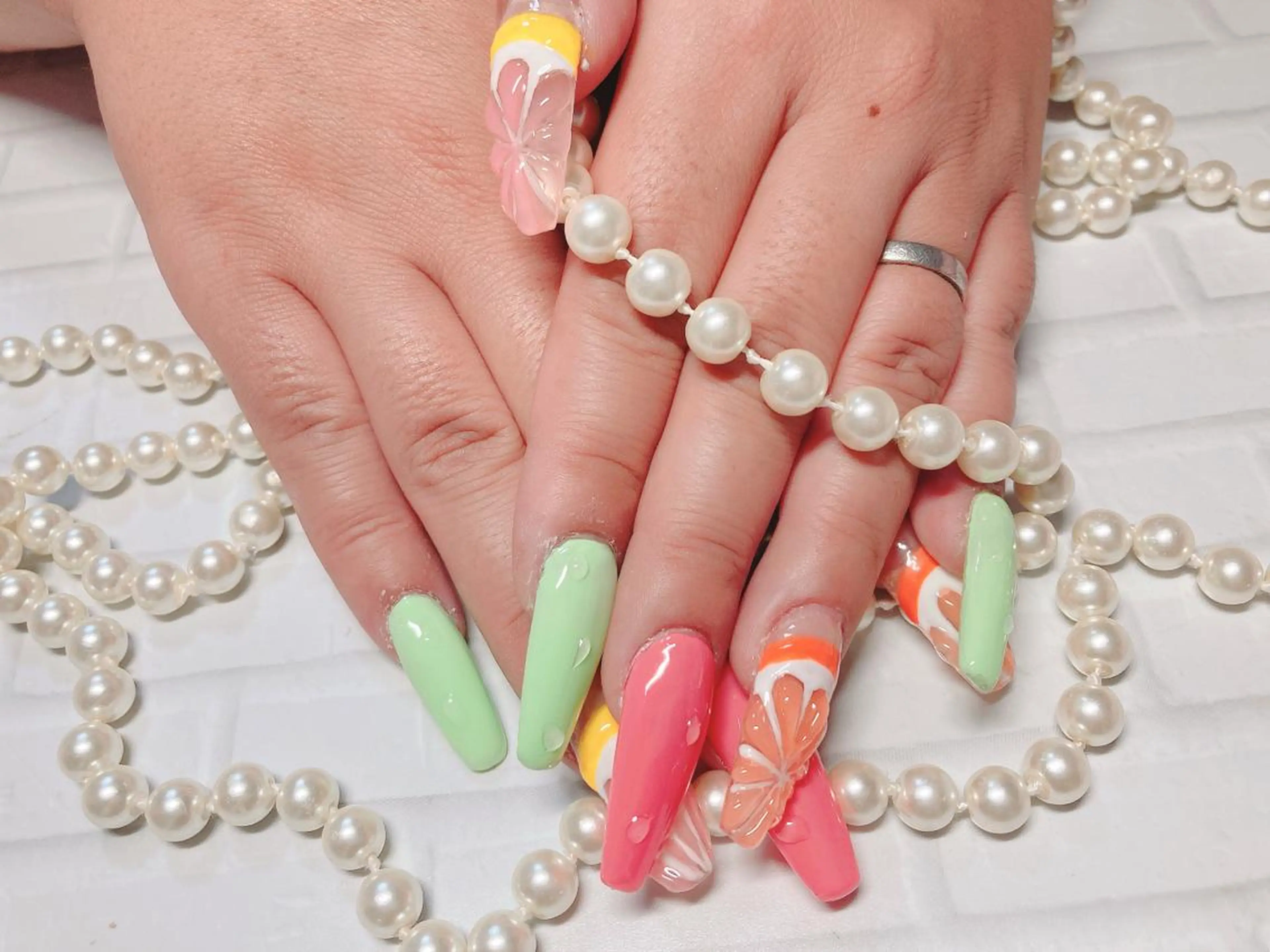 ネイル ハンドネイル ハンドケア ネイルサロン HARRYS所属・ネイル･脱毛サロン HARRYSのエステ・リラクイメージ