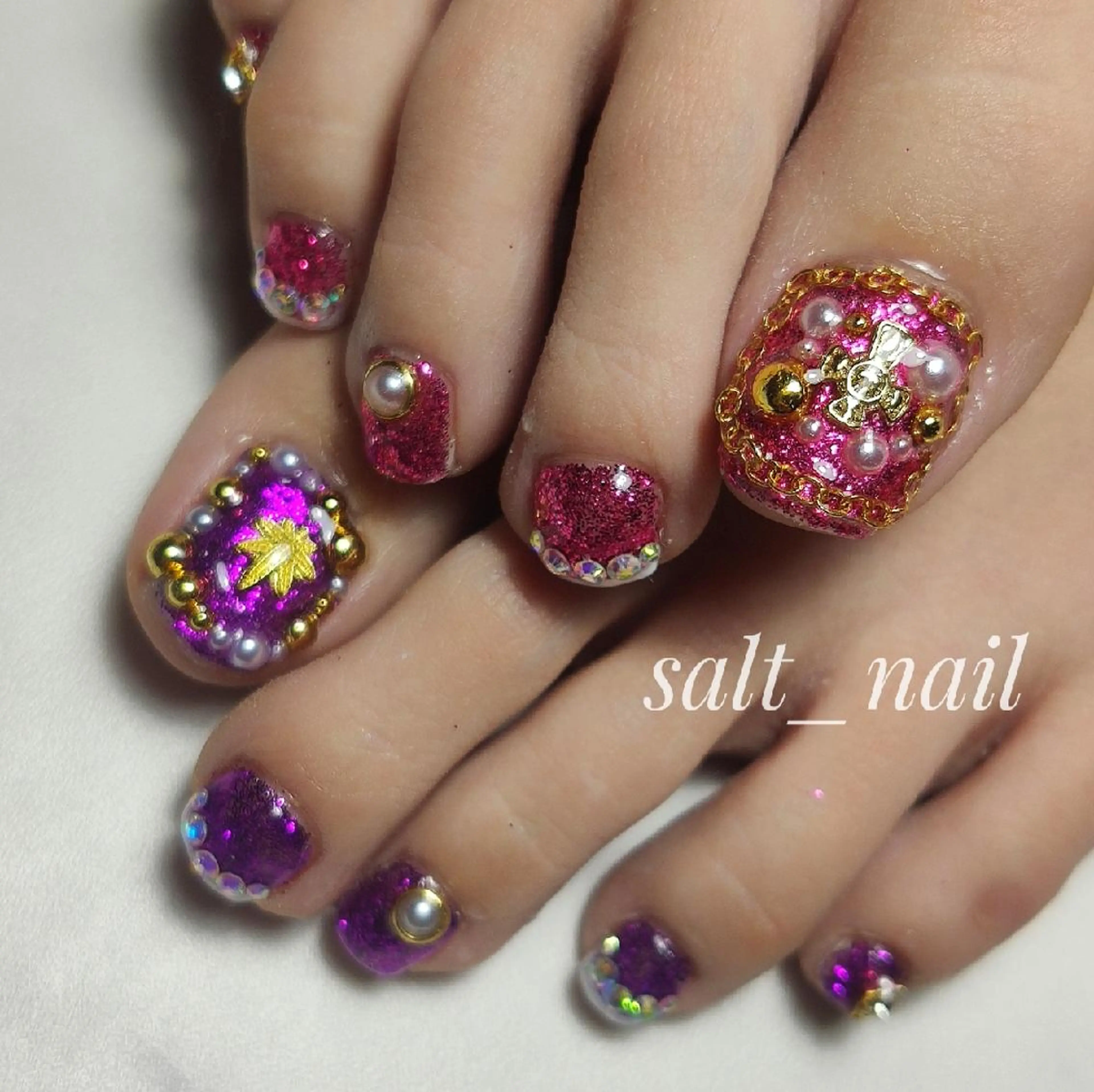 ネイル ラメ(グリッター) フットネイル 個人サロン saltnailのネイルデザイン