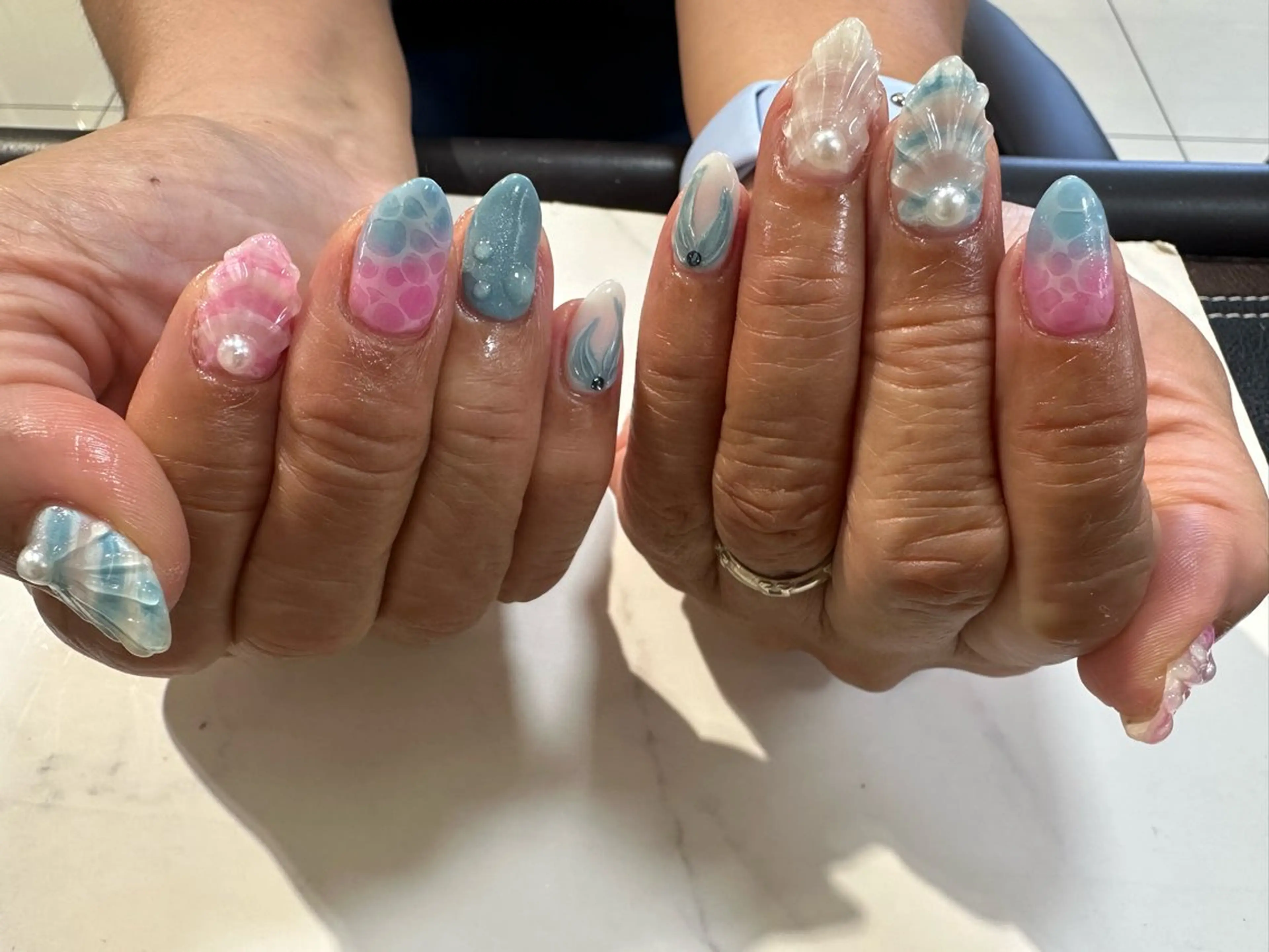 ネイル ハンドネイル LaViena姫路所属・e_nail 〜本格ケア〜のネイルデザイン