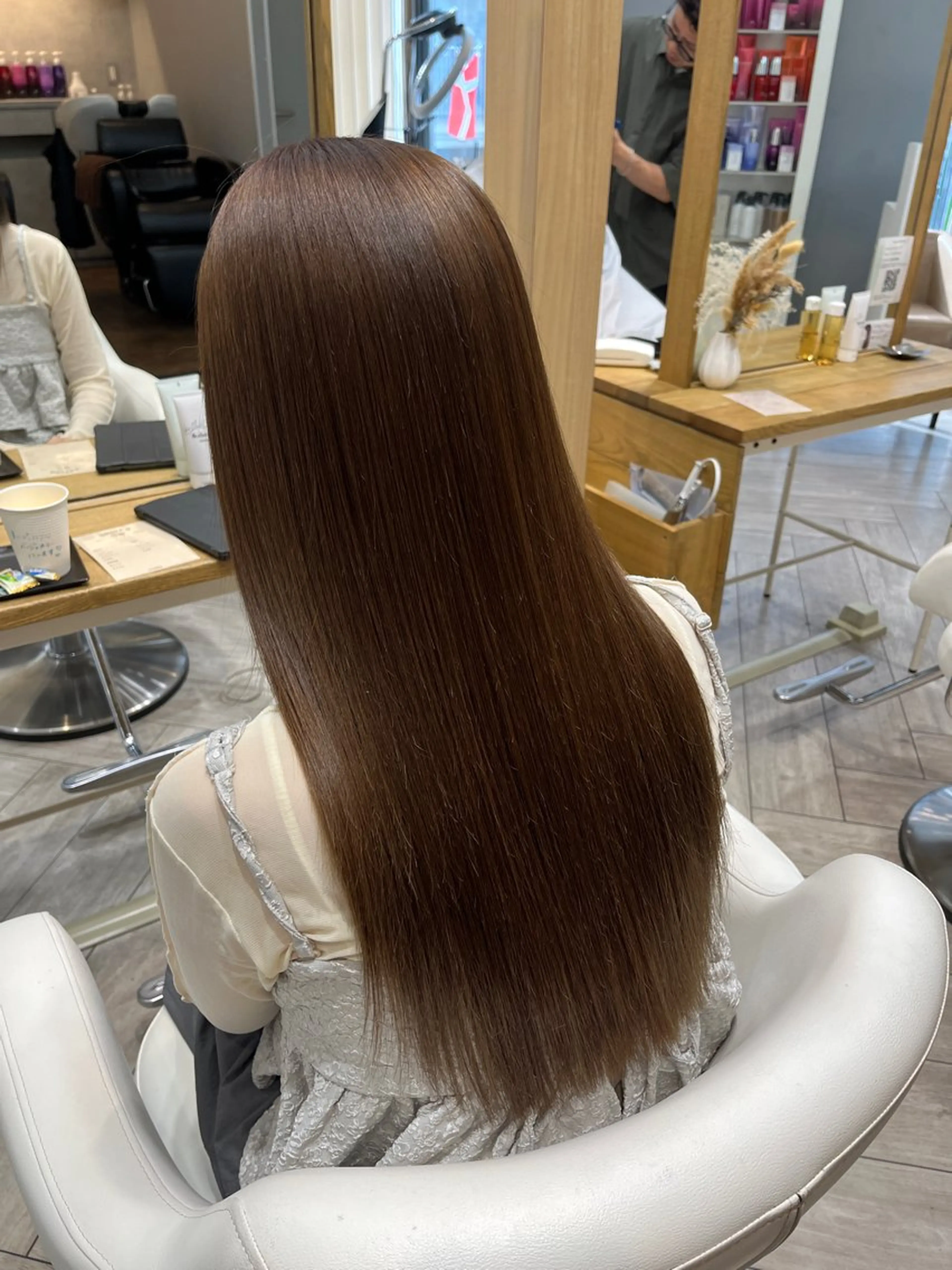 ロング カラー ベージュカラー ブリーチ 透明感カラー ダブルカラー ブリーチなしカラー AVANCE. chisatoのヘアスタイル
