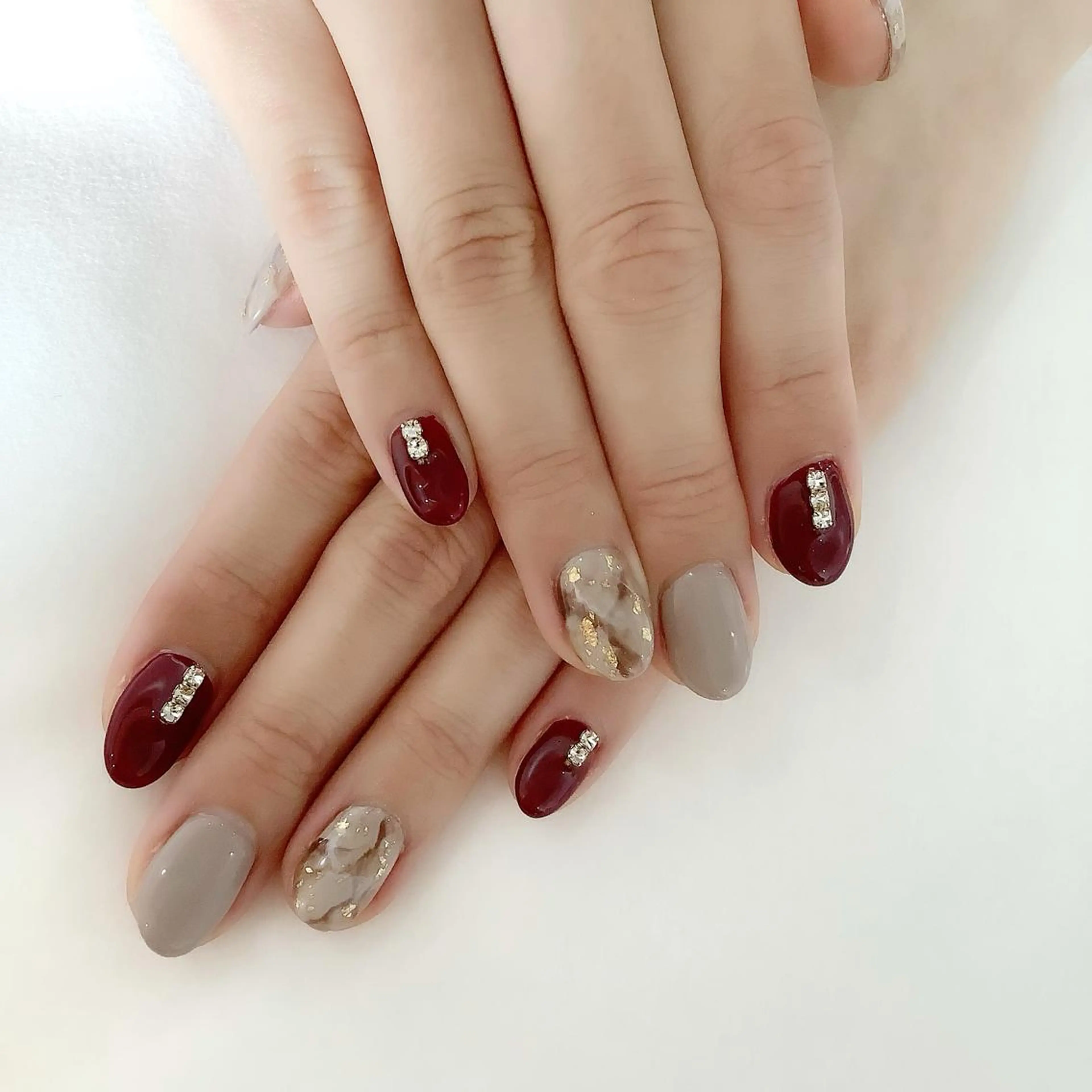 ネイル ハンドネイル 💎🐰 saki. m 🐰💎のネイルデザイン