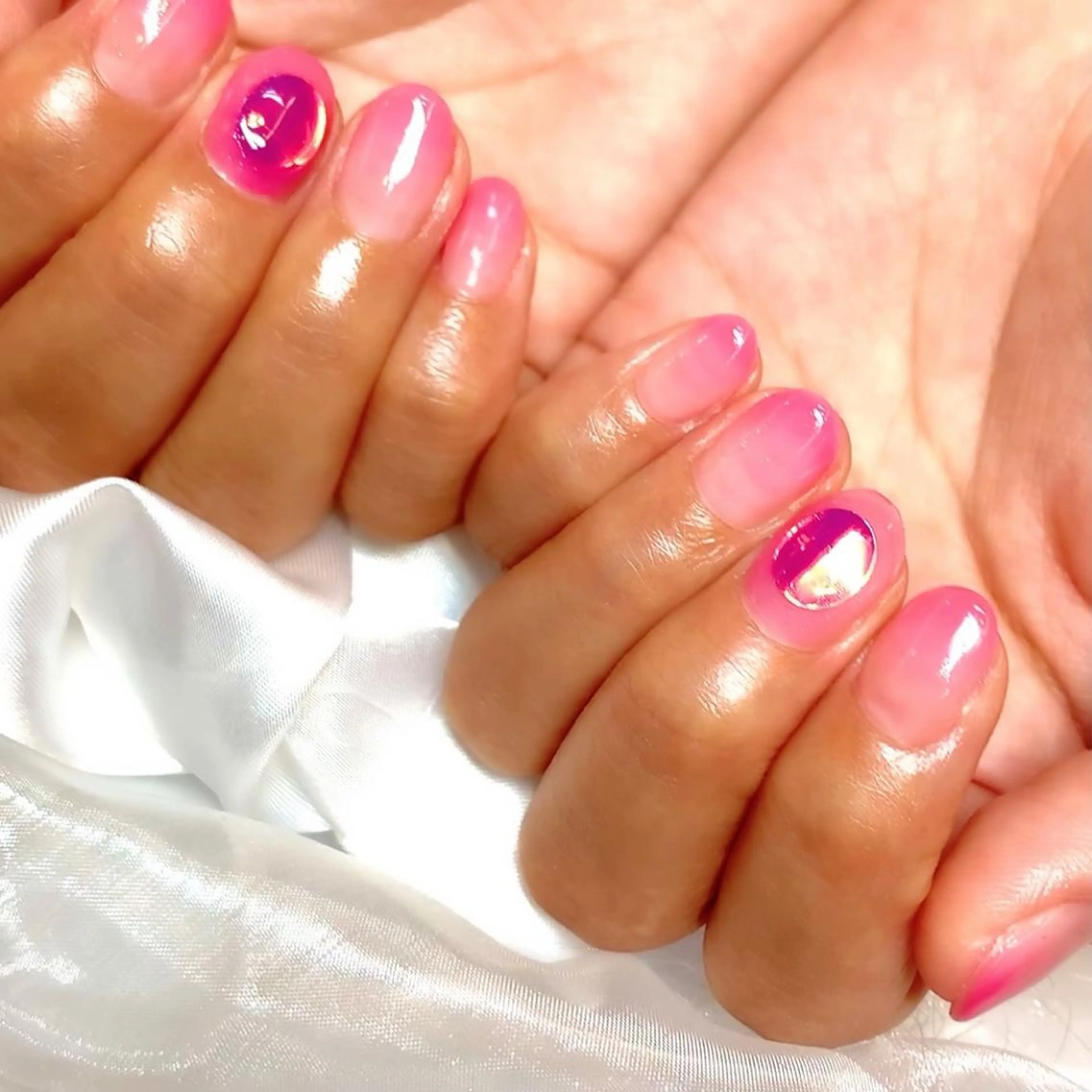 ネイル アートネイル ジェルネイル グラデーション ロングネイル ニュアンスネイル clover nailのネイルデザイン