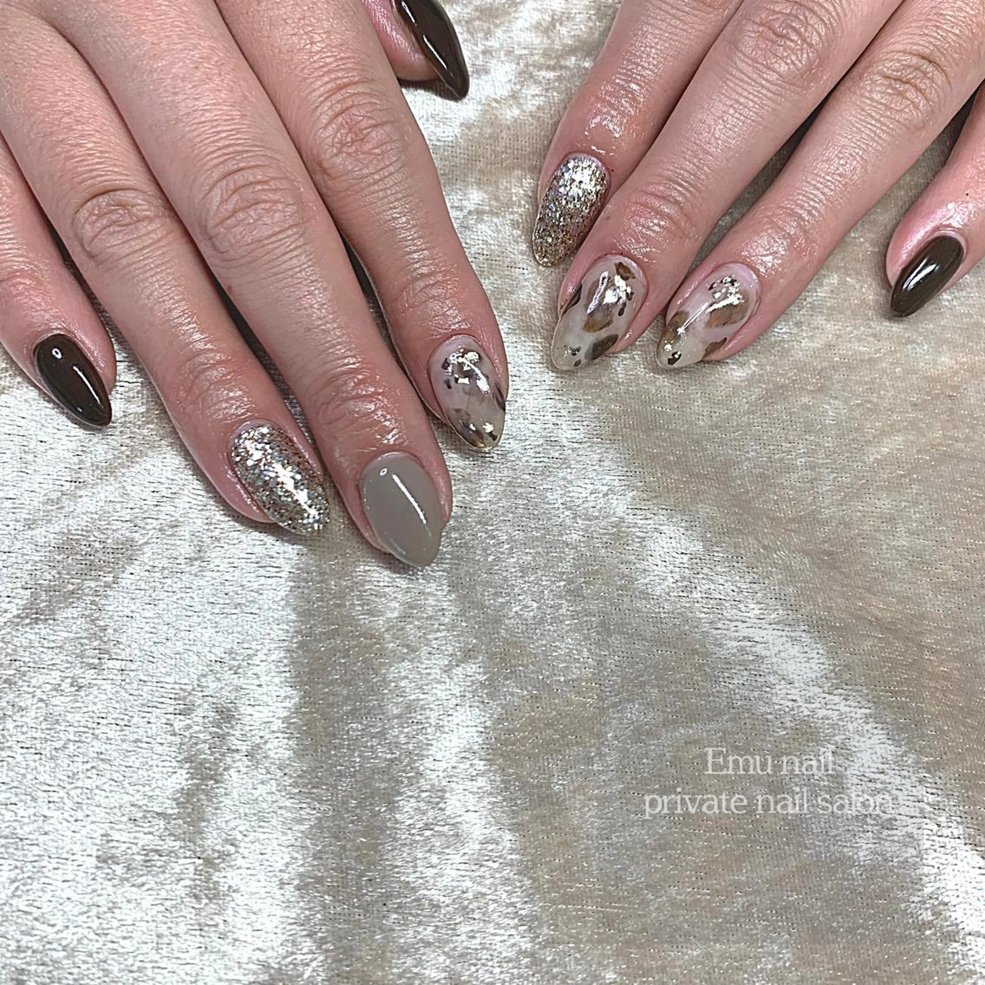 ネイル アニマル柄 emu nailのネイルデザイン