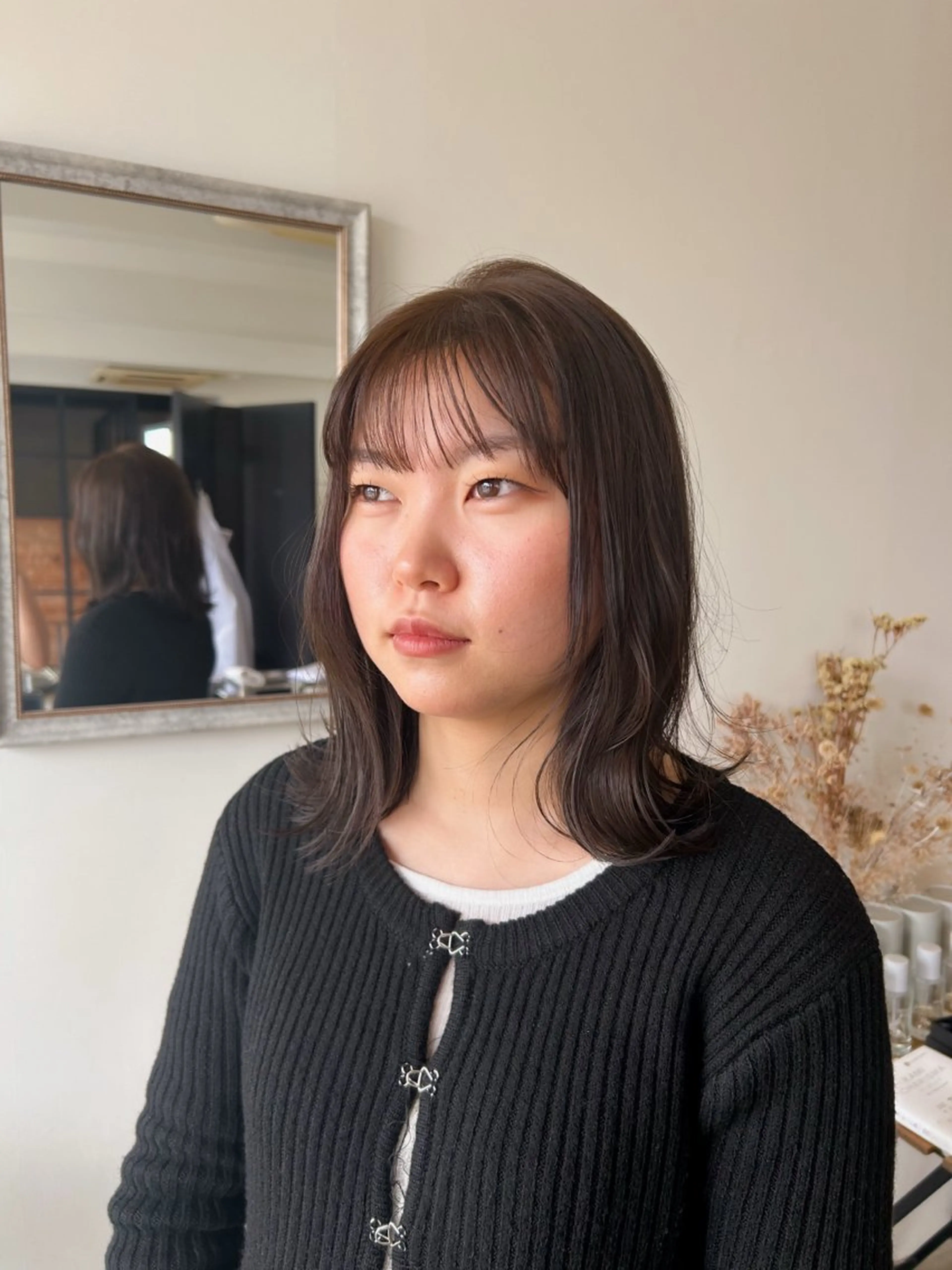 ミディアム カラー ブラウンカラー オリーブブラウン plus HAIR いずみのヘアスタイル