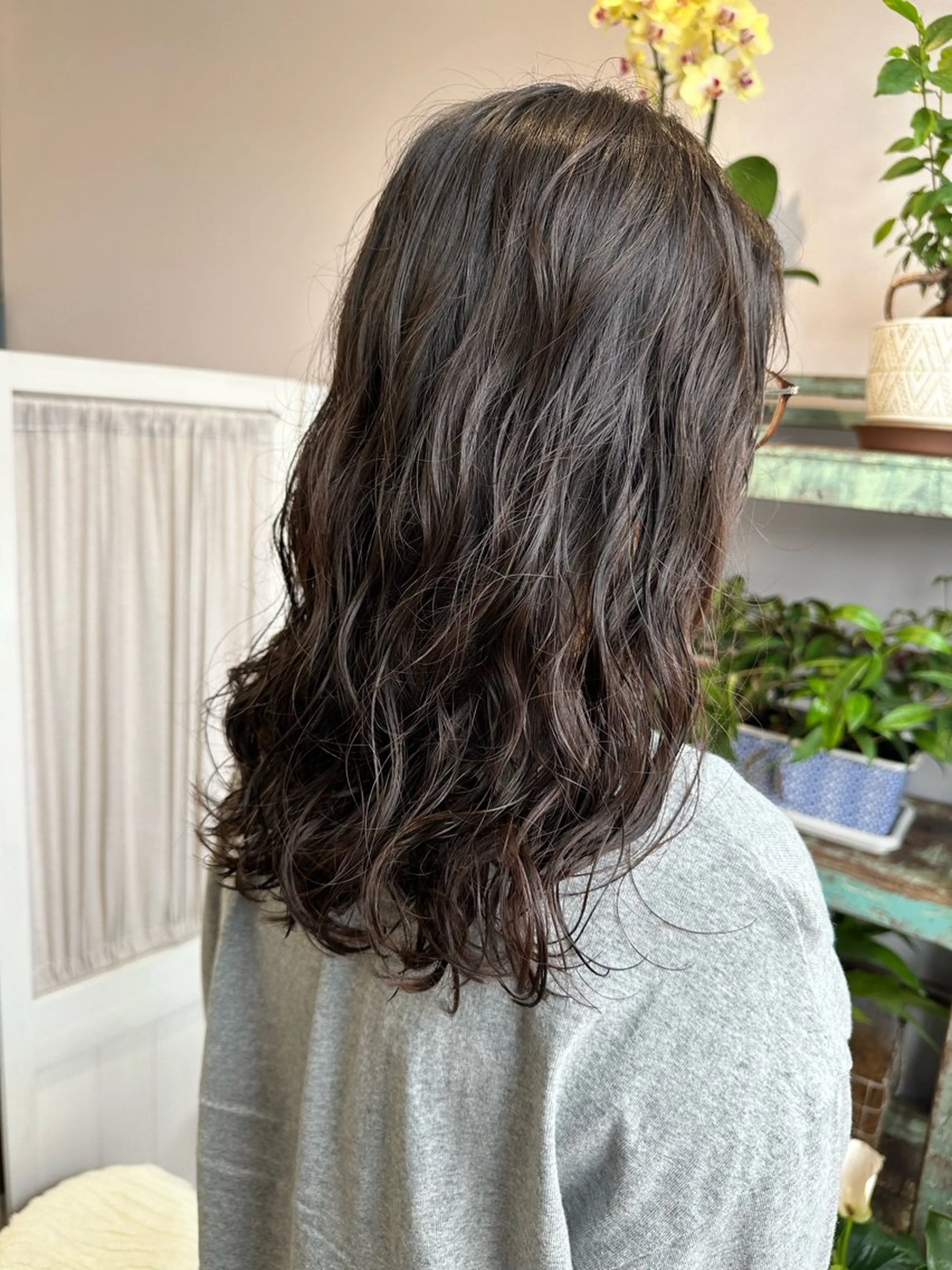 ミディアム パーマ ミディアムパーマ カット パーマ トリートメント Yoshida Yukoのヘアスタイル