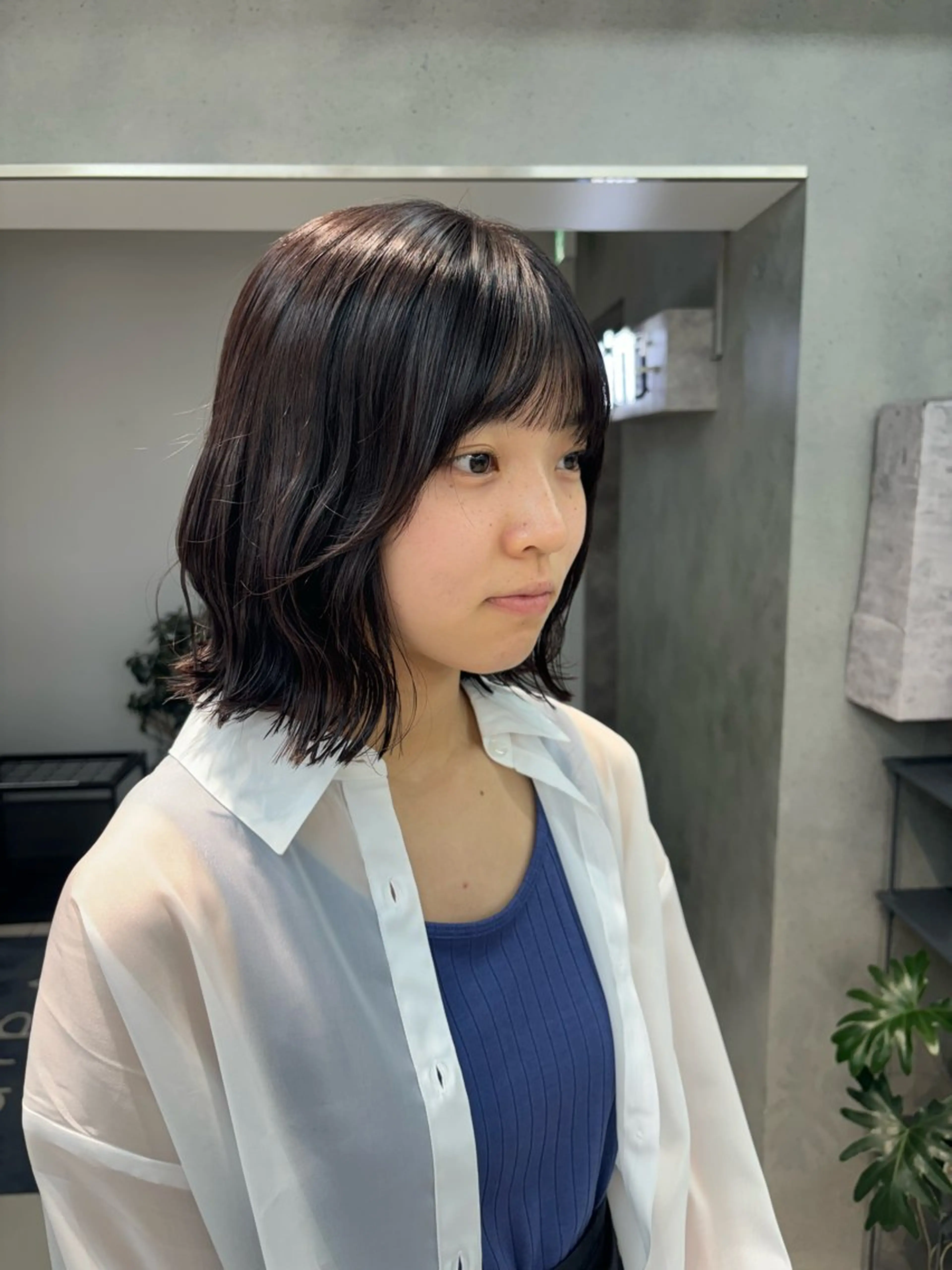 ショート カラー ヘアアレンジ ボブ/透明感ベージュ 🫧クルミ🌟のヘアスタイル