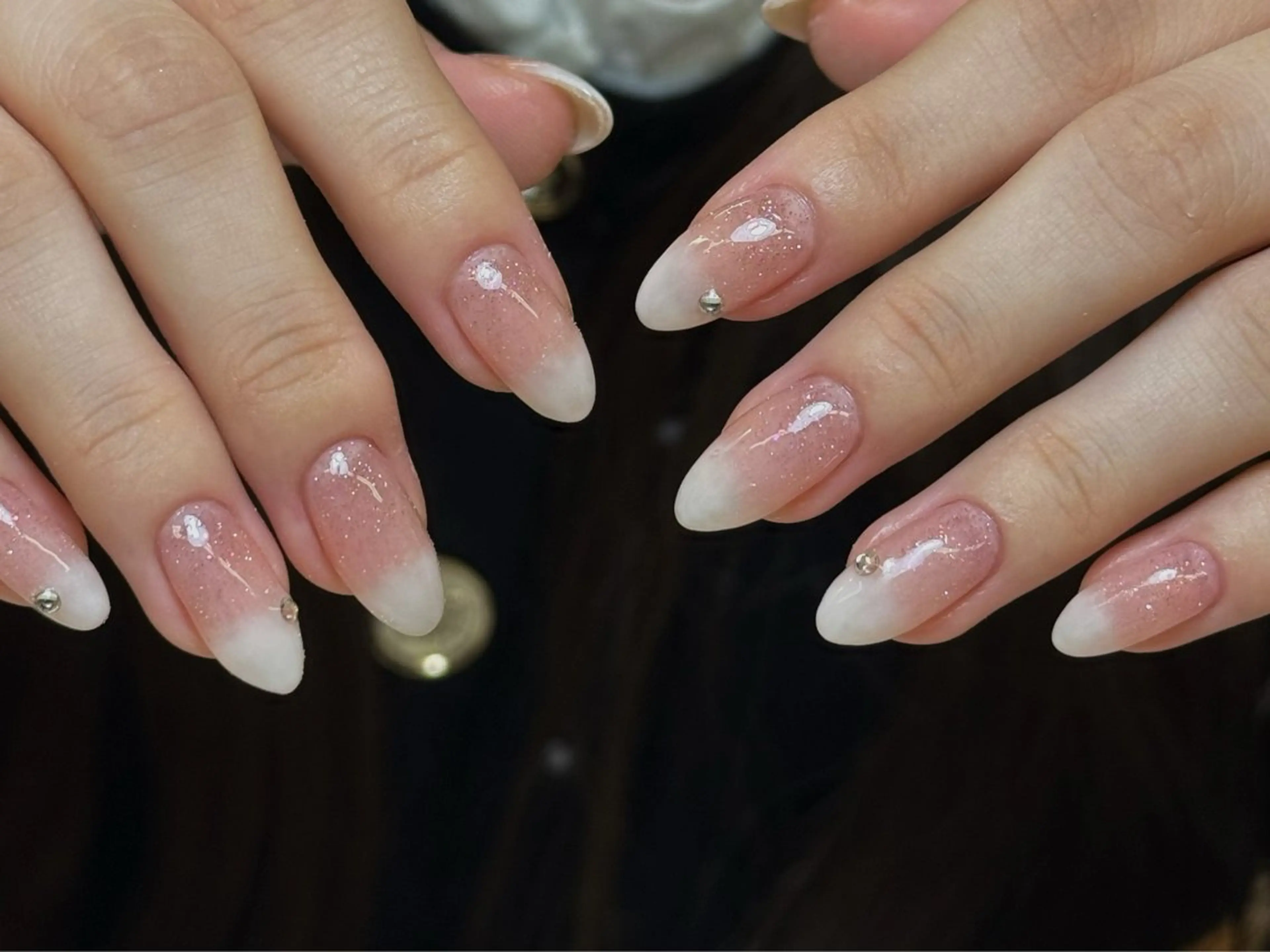 ネイル チークネイル フレンチネイル 韓国ネイル マグネットネイル 持ち込み ハンドネイル Hi nail🎀 池袋kozueのネイルデザイン