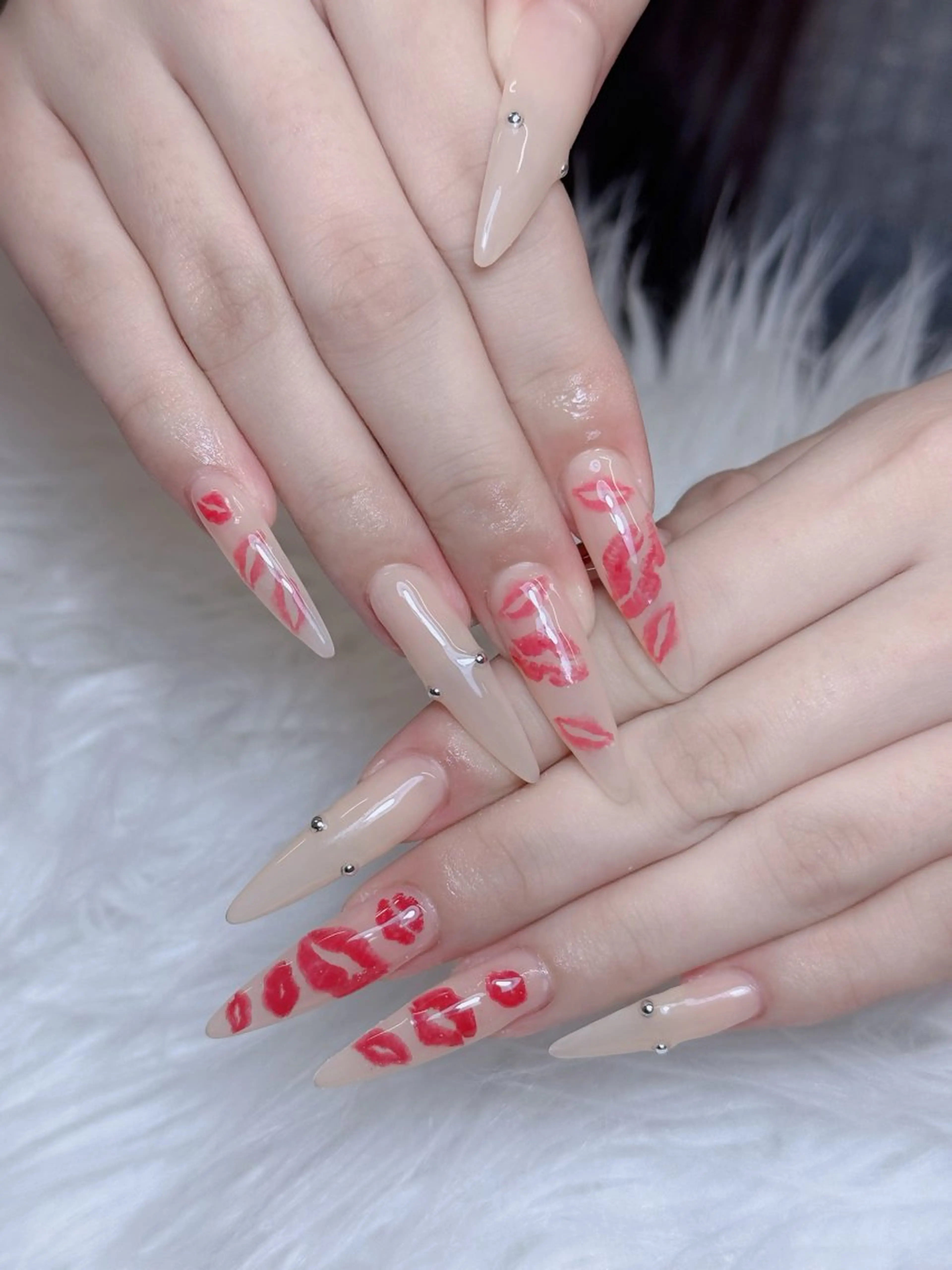 ネイル オーロラネイル チークネイル フットネイル フレンチネイル ハロウィン ハンドネイル Lumi Nail 新大久保3‘のネイルデザイン