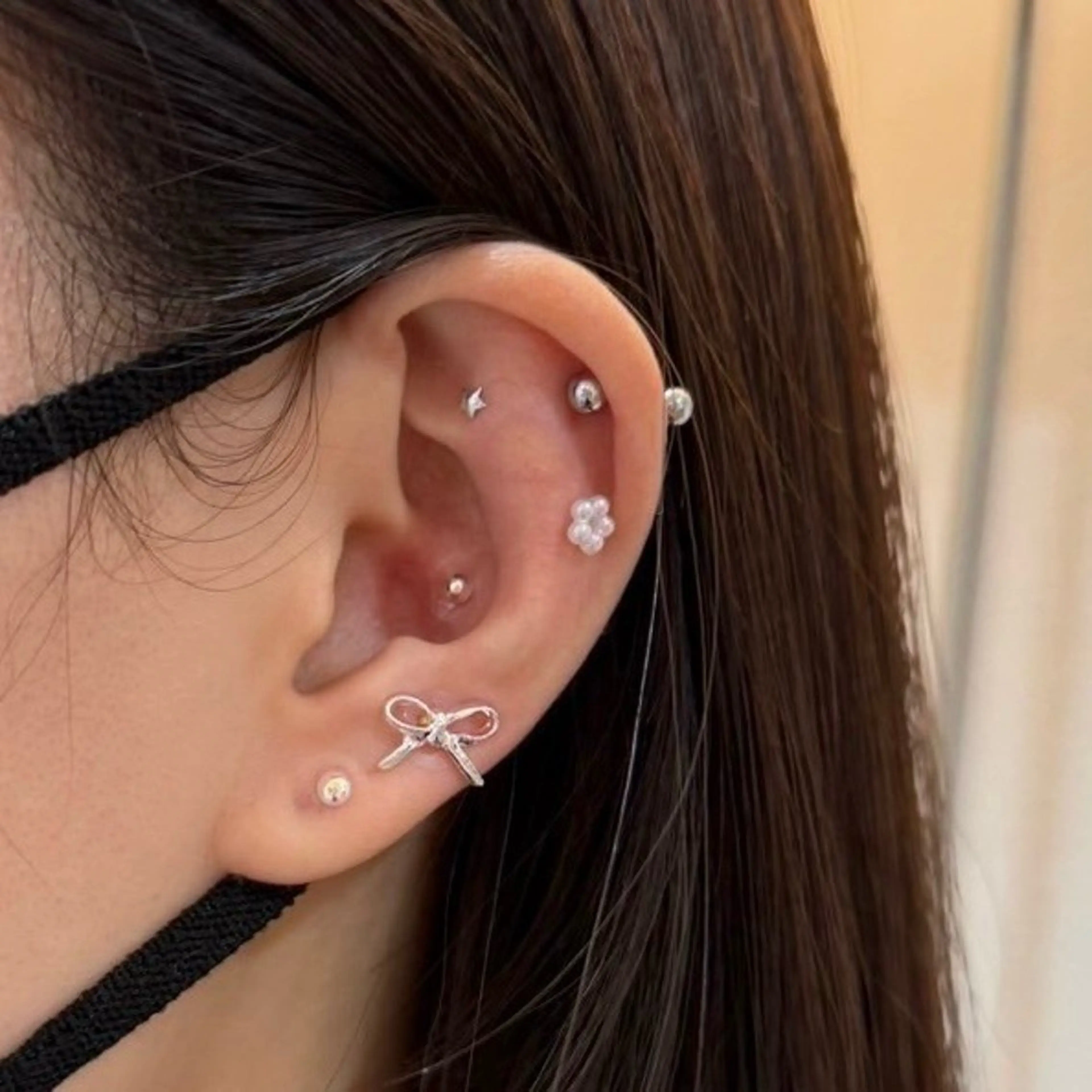 [SNSで人気上昇中]耳ツボジュエリー👂🏻の写真