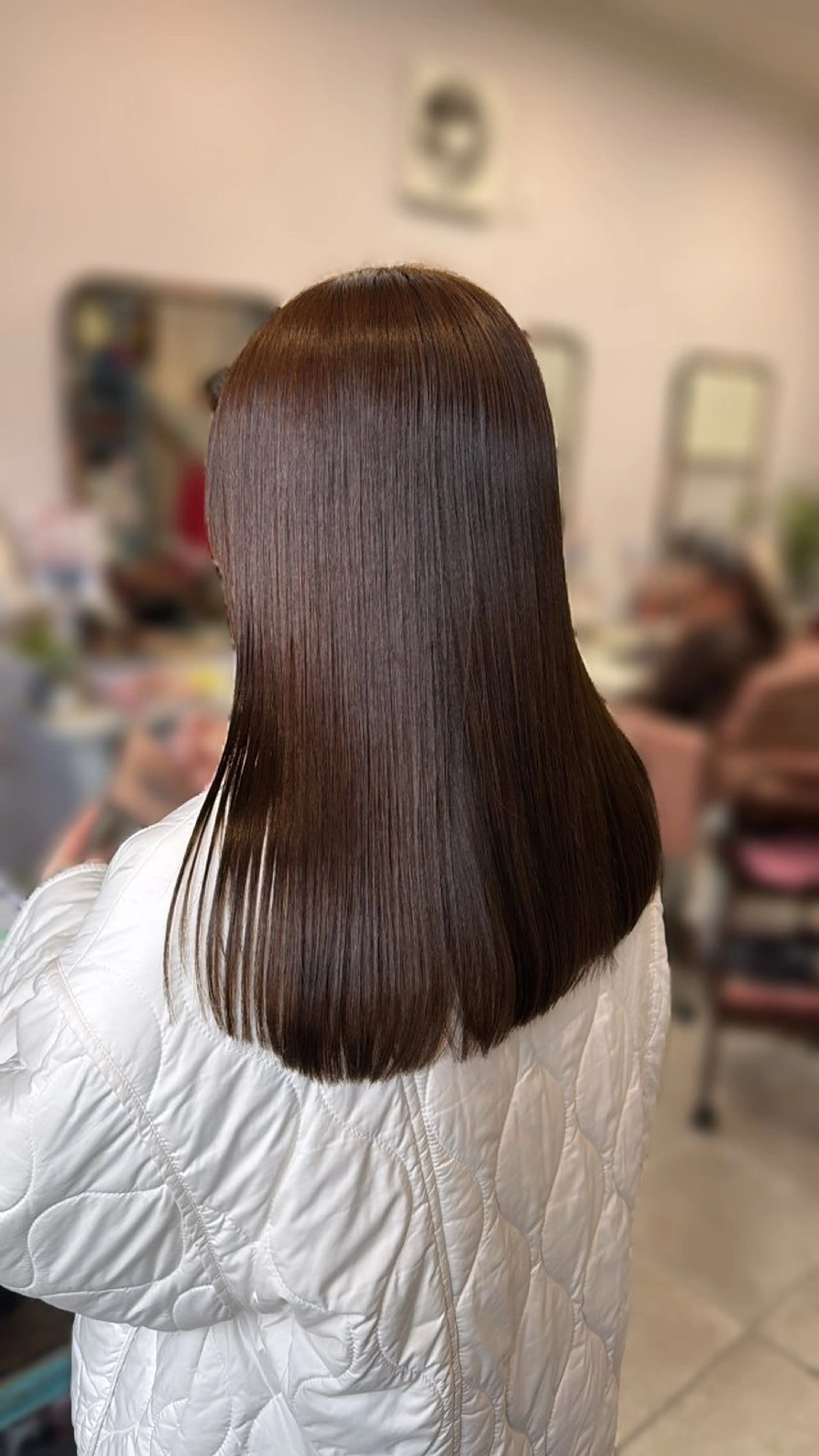 ワンレングスカット【超高保湿リッチトリートメント付✨】の写真