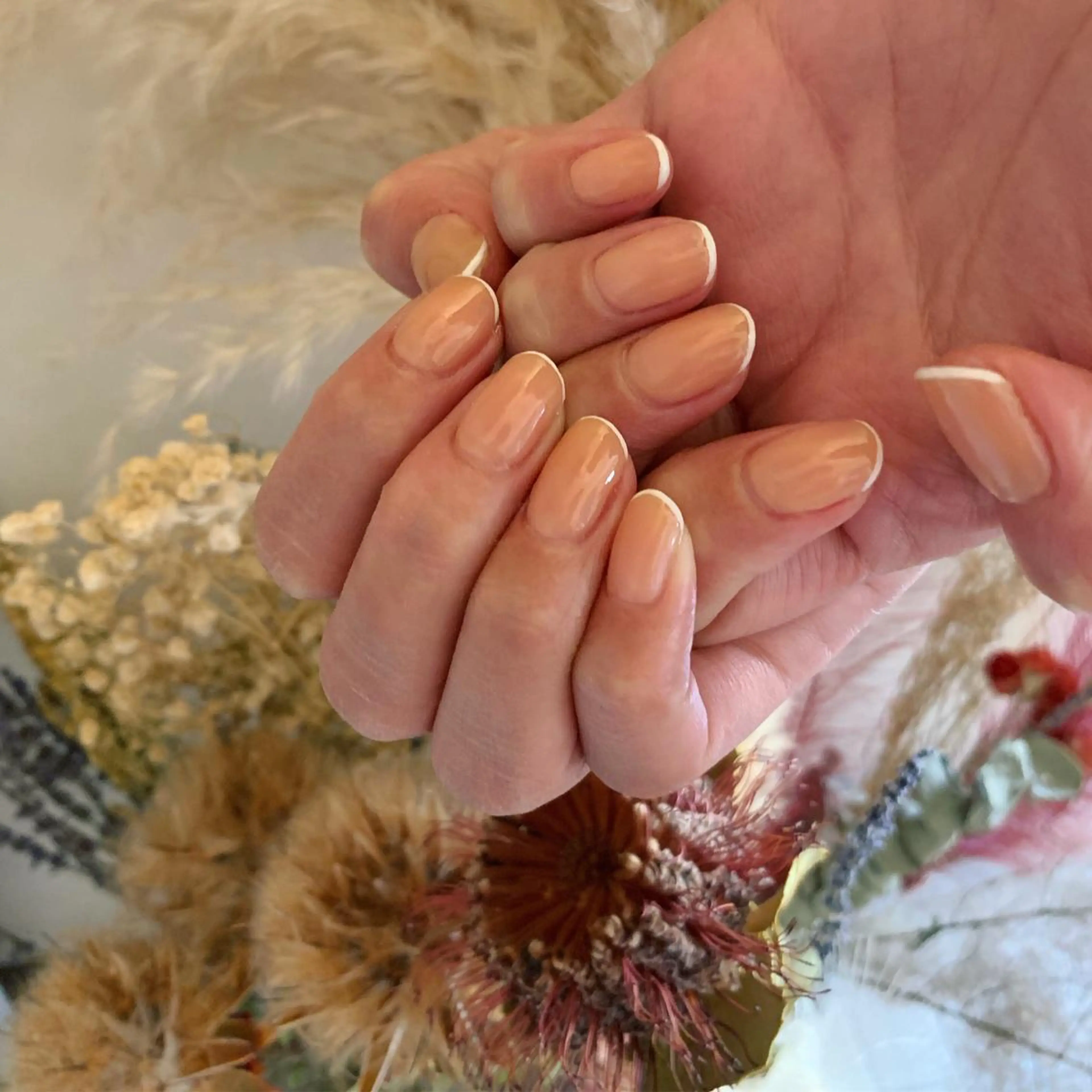 ネイル フレンチネイル A-nail エーネイル所属・M. ERIのネイルデザイン