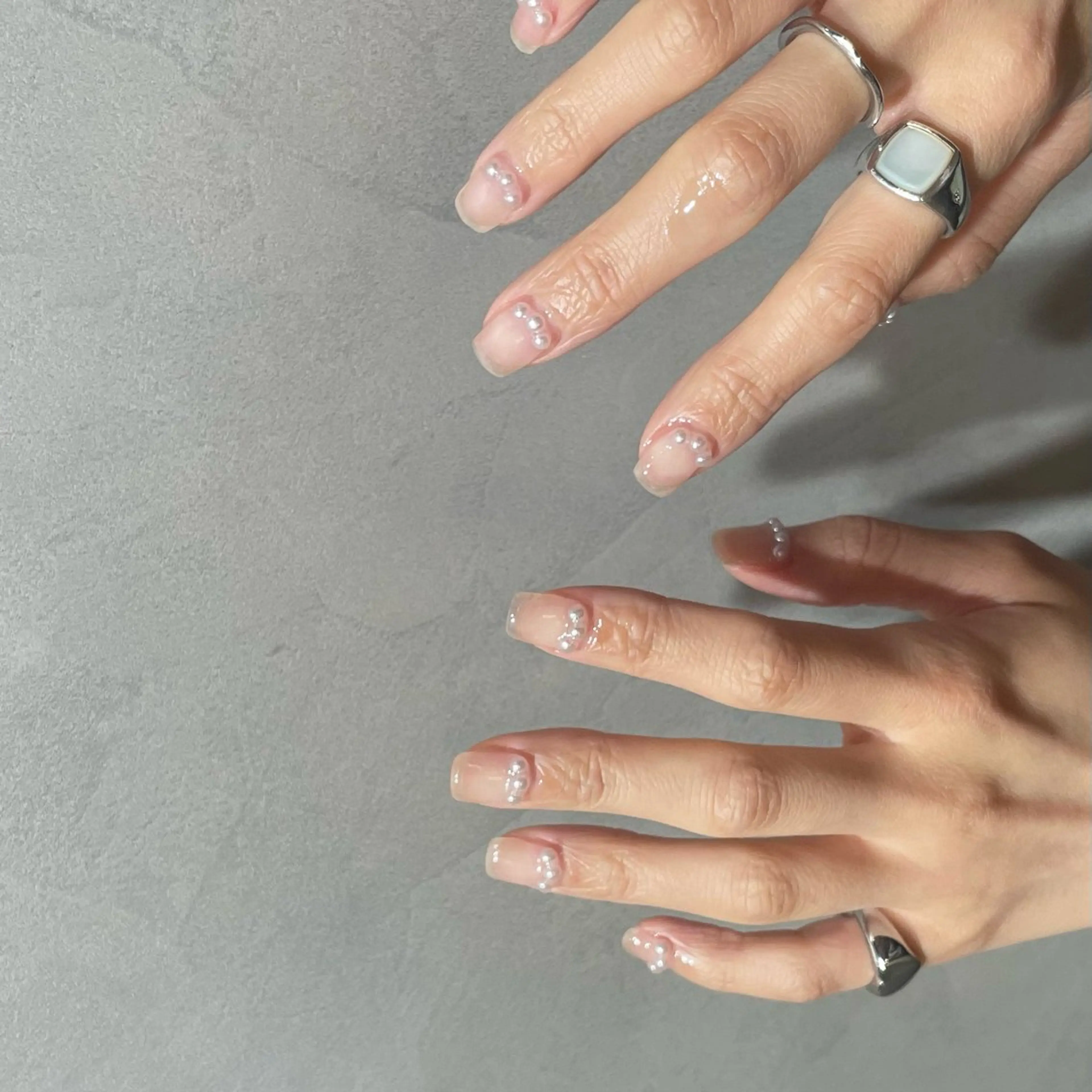 ネイル アートネイル クリアネイル ハンドネイル SALON VILLAGE AOYAMA 2nd.所属・NAKAMURA HARUKAのネイルデザイン