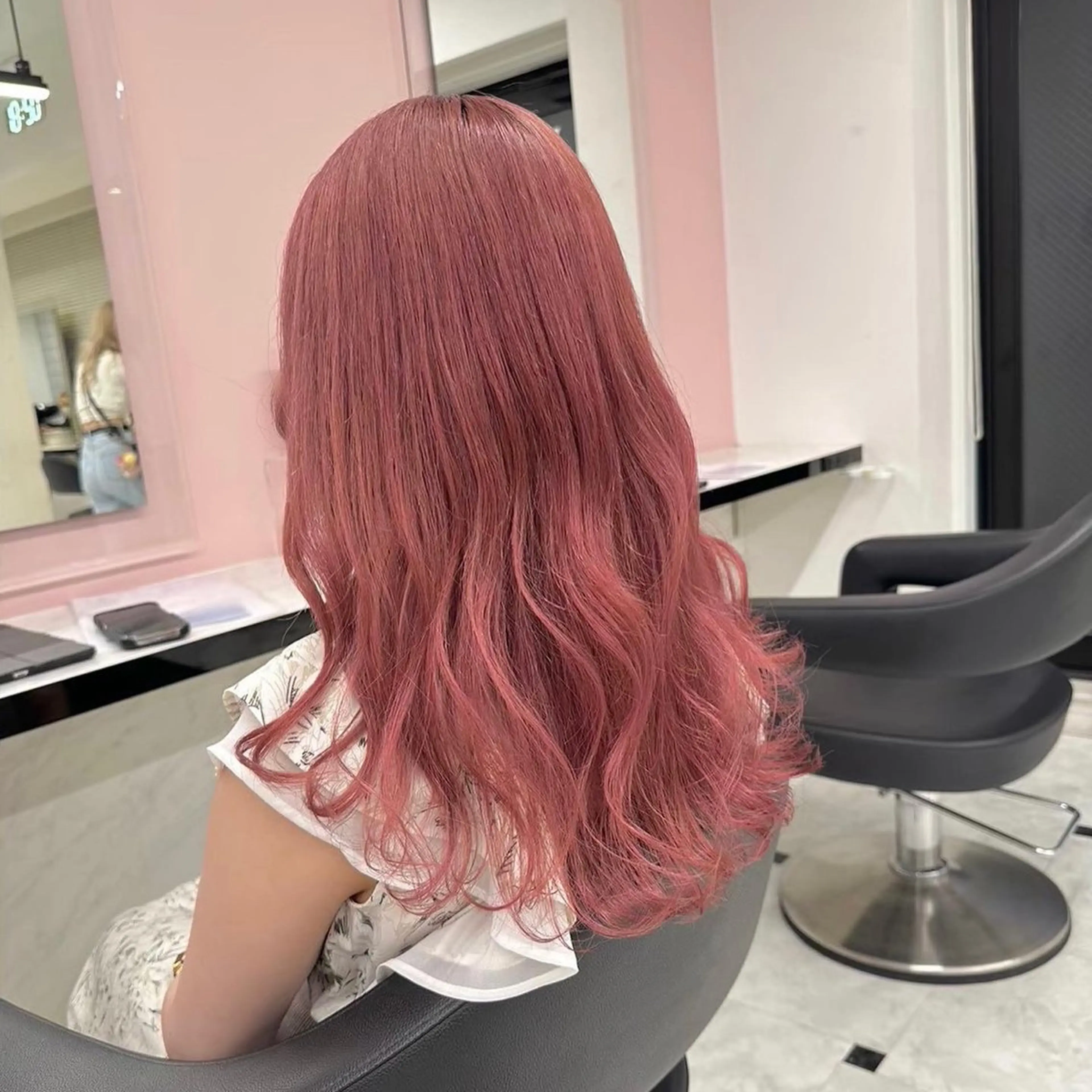 ロング ヘアカラー ♥️韓国/ガーリー 暖色misa♥️のヘアスタイル