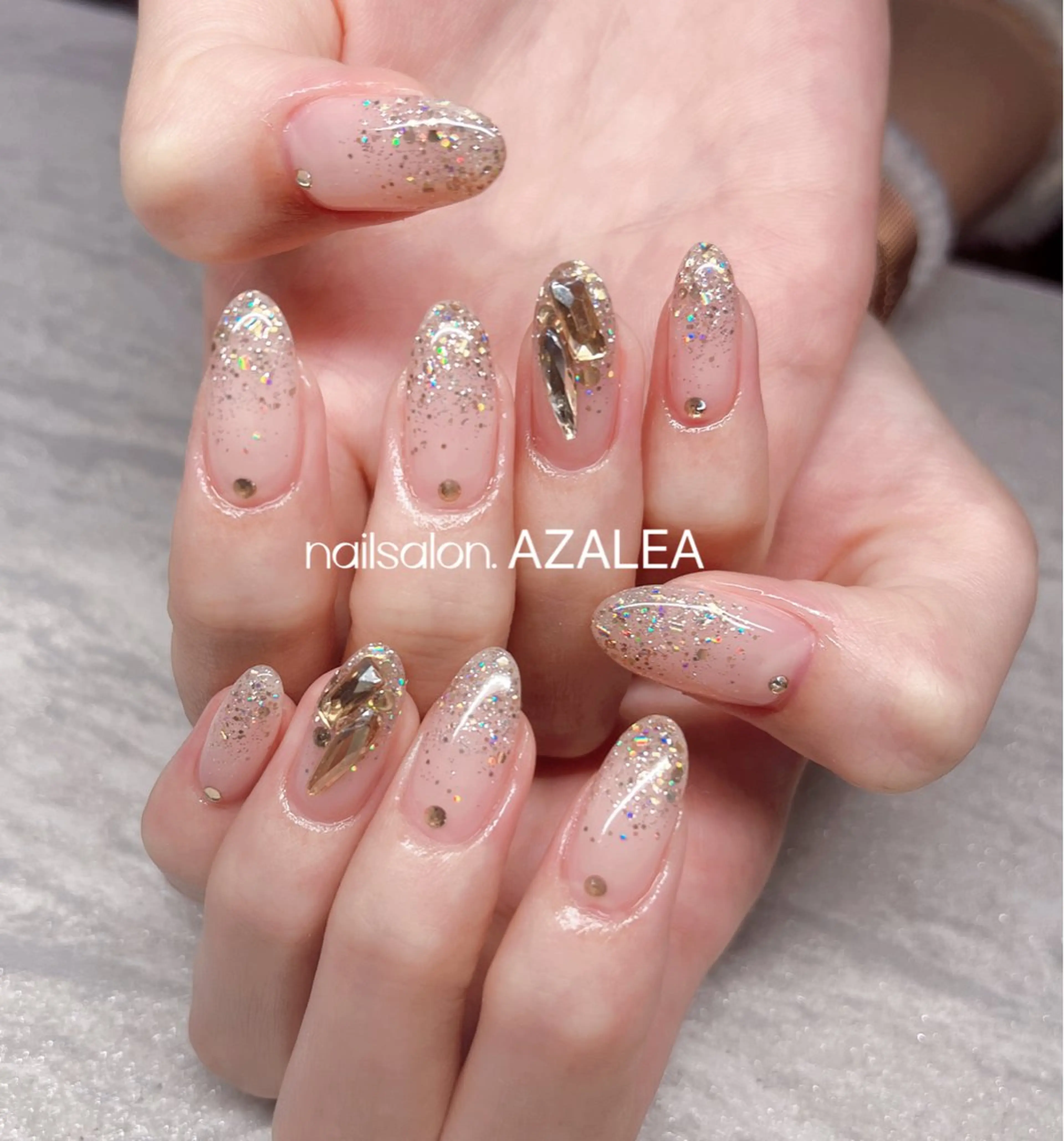 ネイル ハンドネイル R inのネイルデザイン