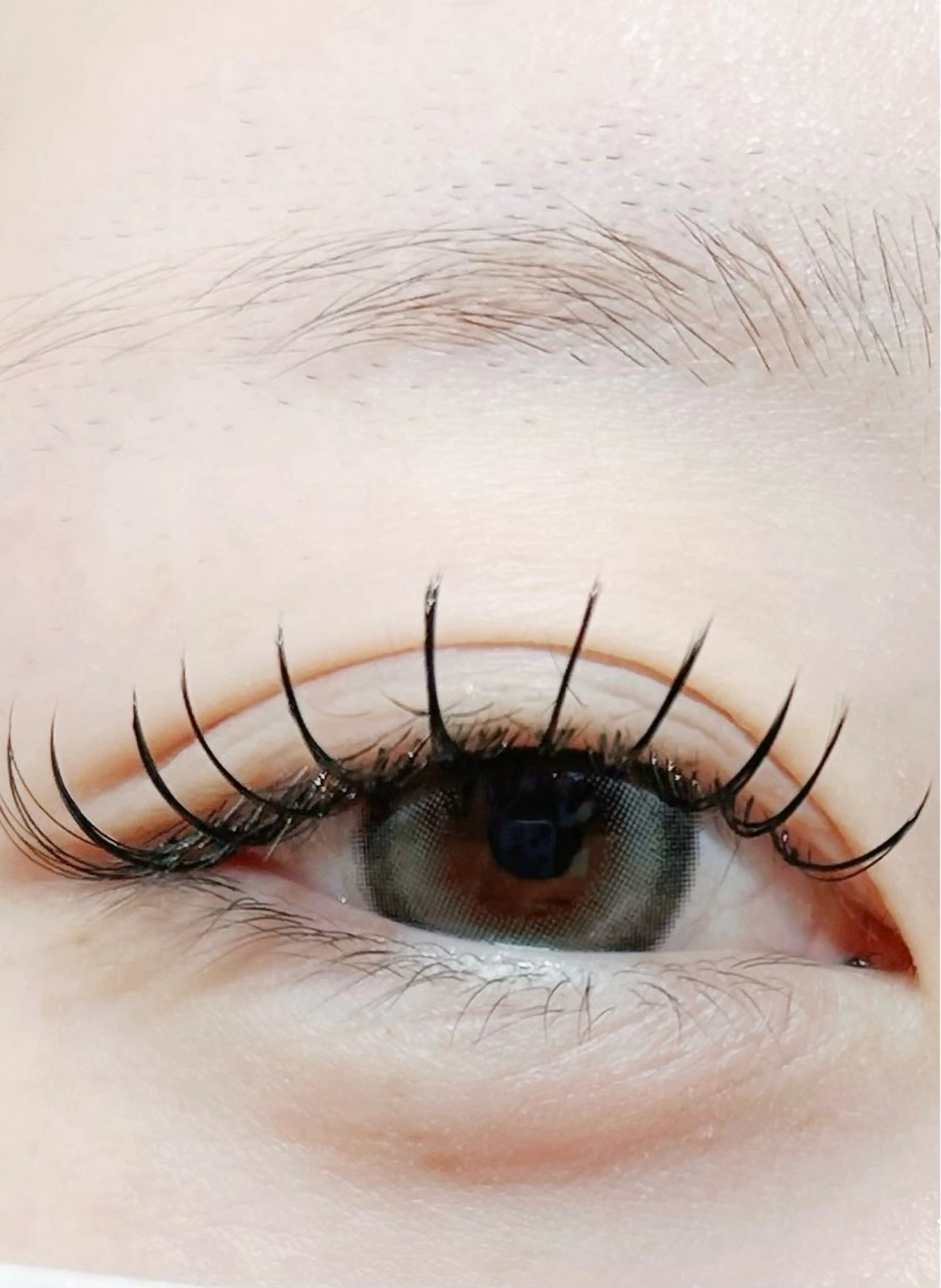 マツエク・マツパ フラットラッシュ bloom lash 丸山恵梨のマツエク・マツパデザイン