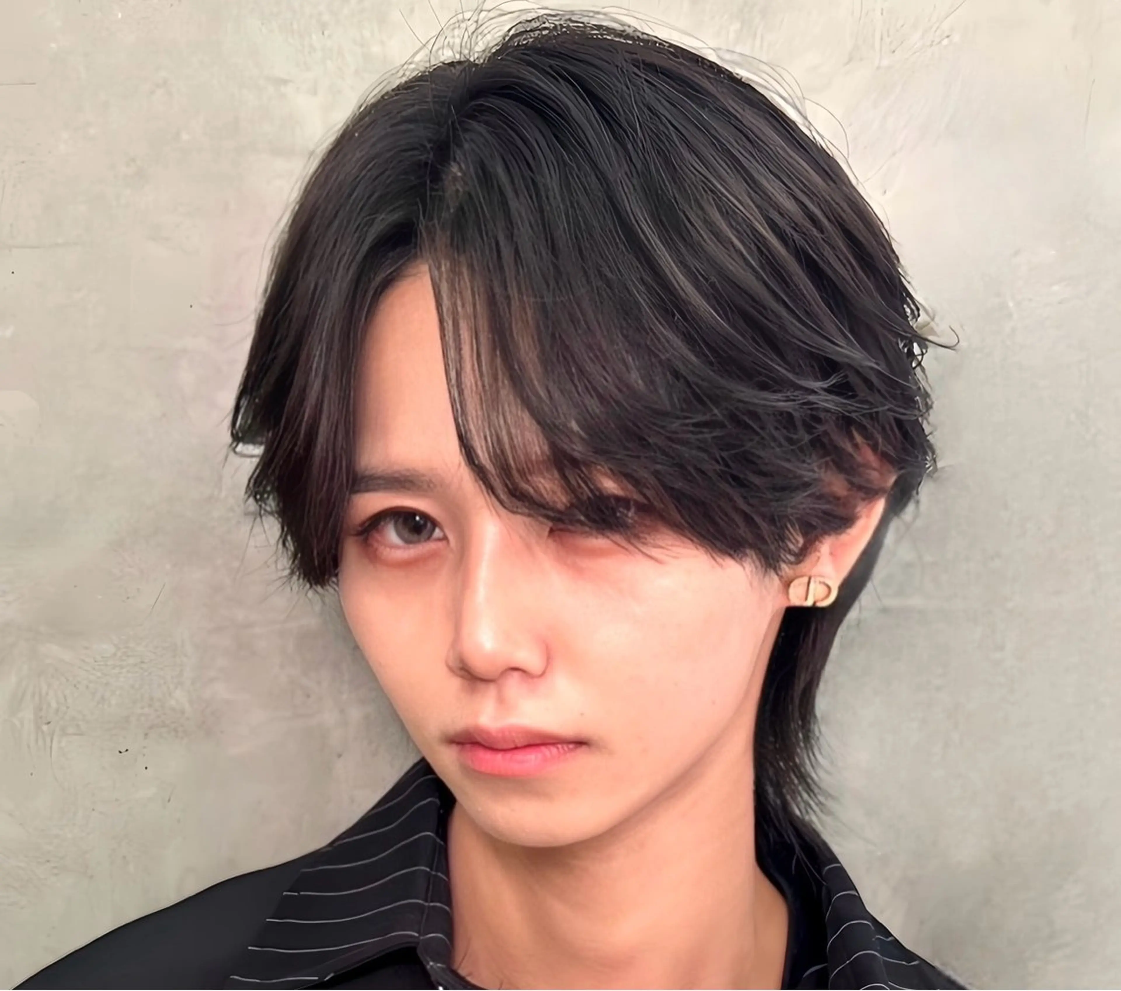 ✂️人気No1 メンズ限定30％OFFメニュー　カット+炭酸シャンプー　眉カット付き！韓国ヘア得意です！！の写真