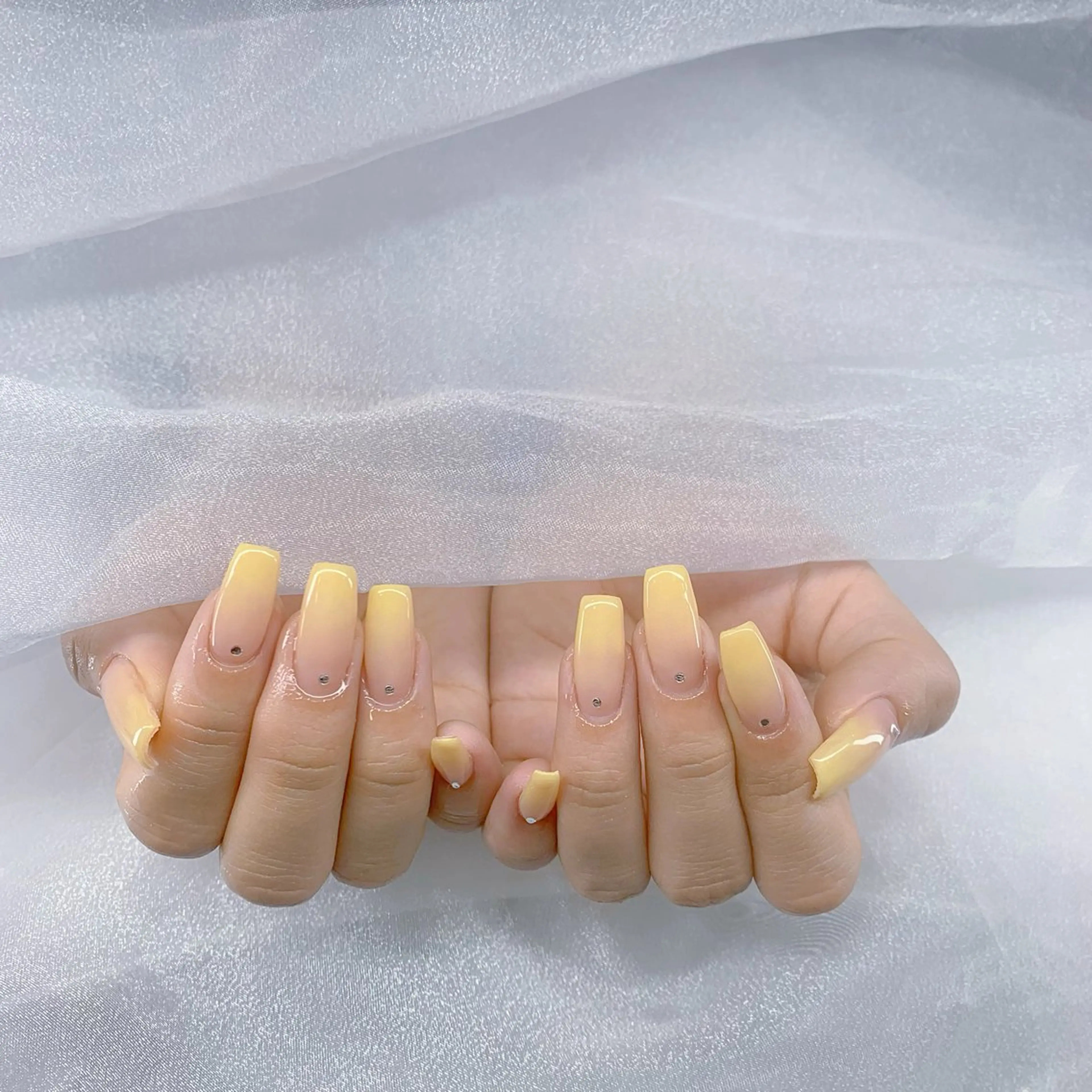 ネイル アートネイル クリアネイル フレンチネイル ガーリー キラキラネイル ハンドネイル モリ アユミのネイルデザイン