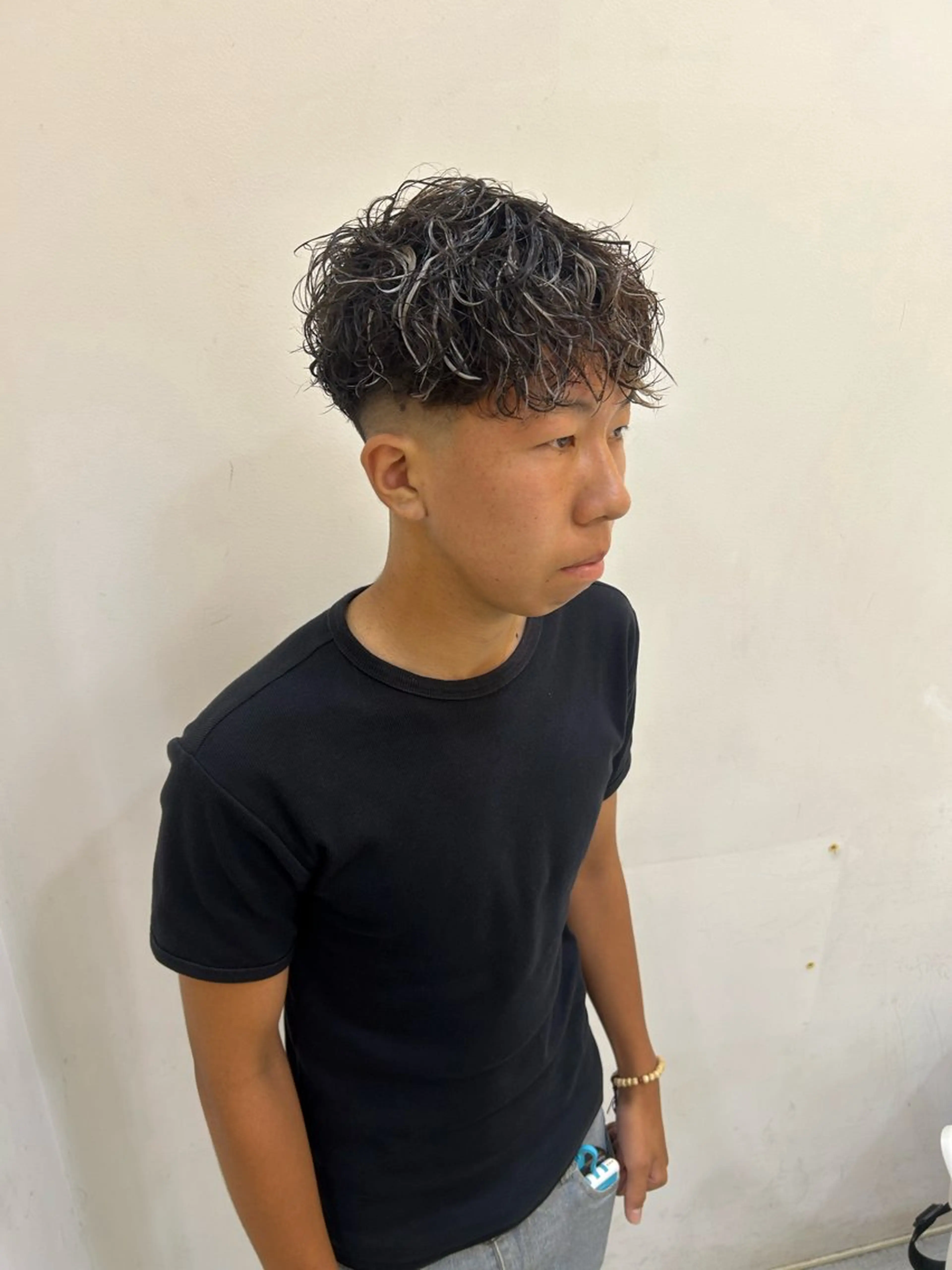 【20代人気No. 1👑】外国人風スペインカール🇪🇸（カット＋メンズパーマ）の写真