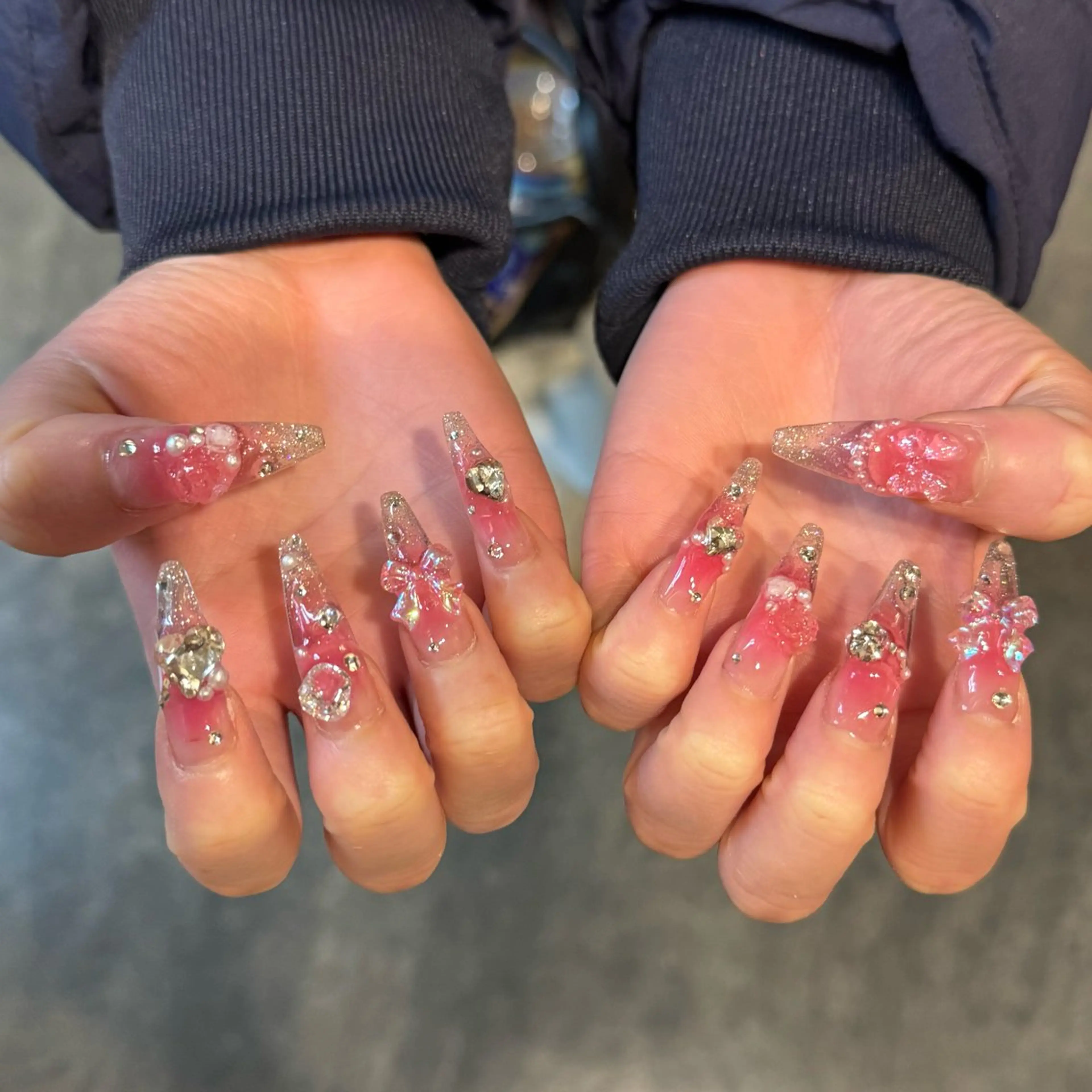 ネイル ハンドネイル ハンドケア いちご chan novaのネイルデザイン