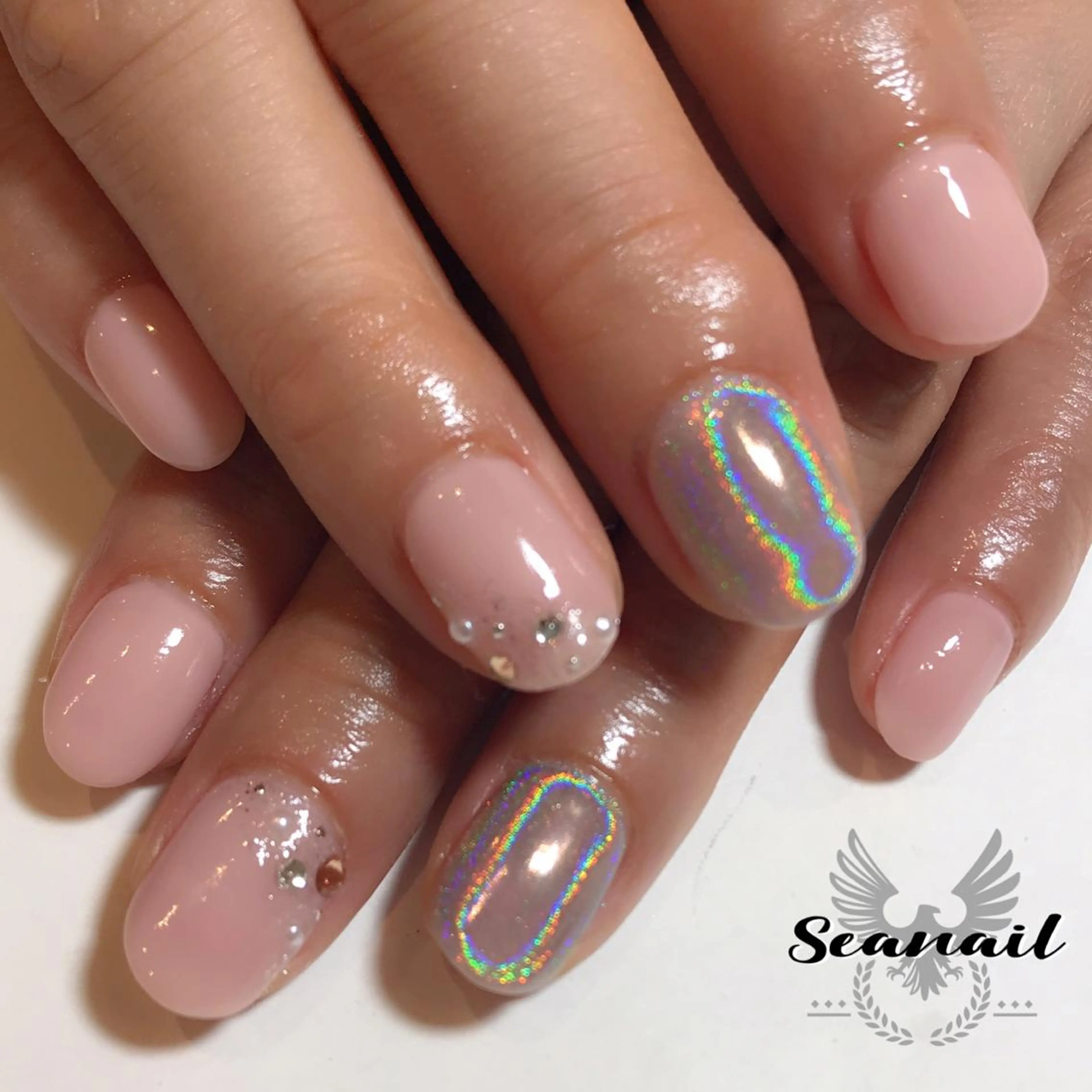 ネイル 小尾 栞のネイルデザイン