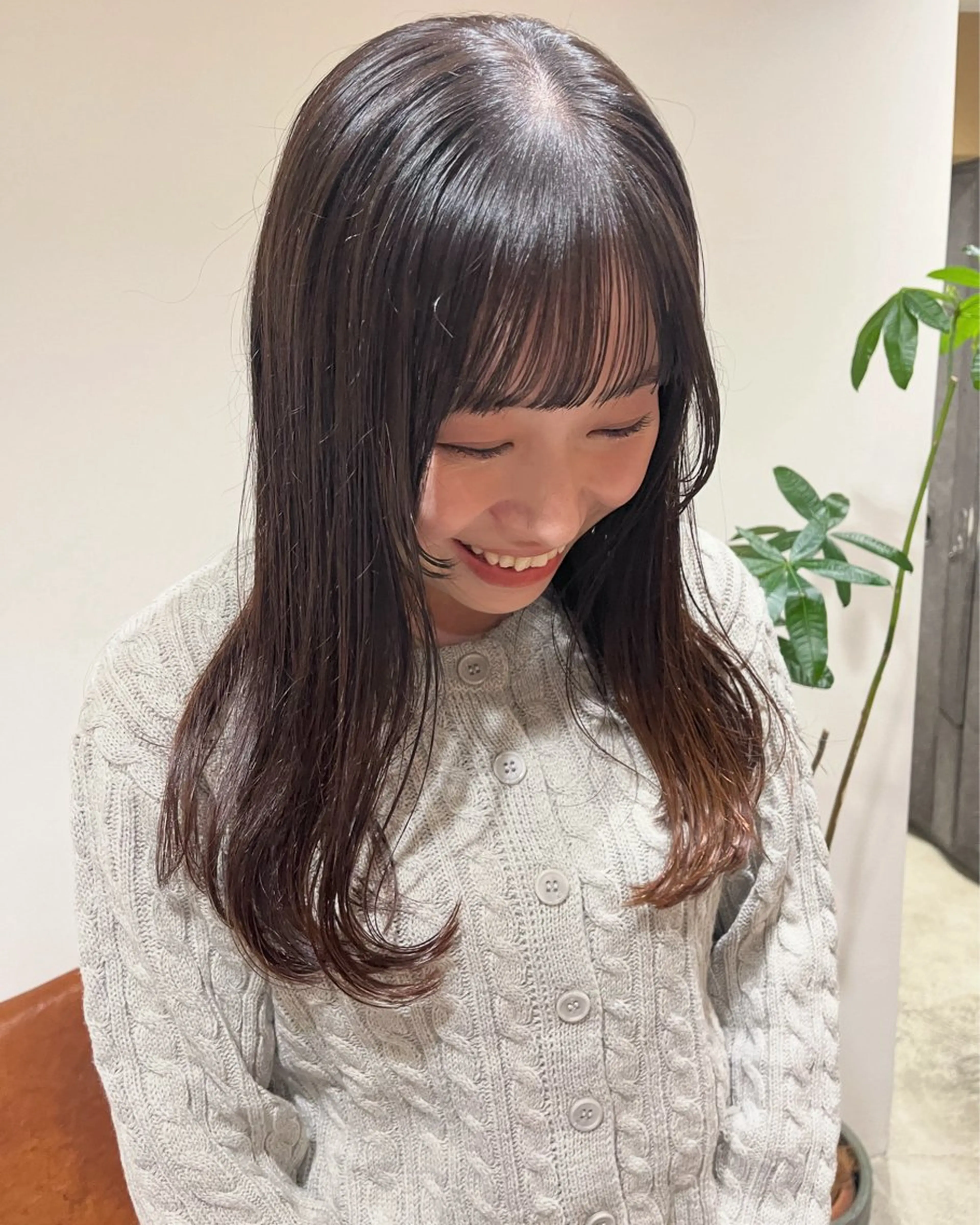 セミロング 顔まわりレイヤー レイヤーカット カット 梅田美容室/カット /Maoのヘアスタイル