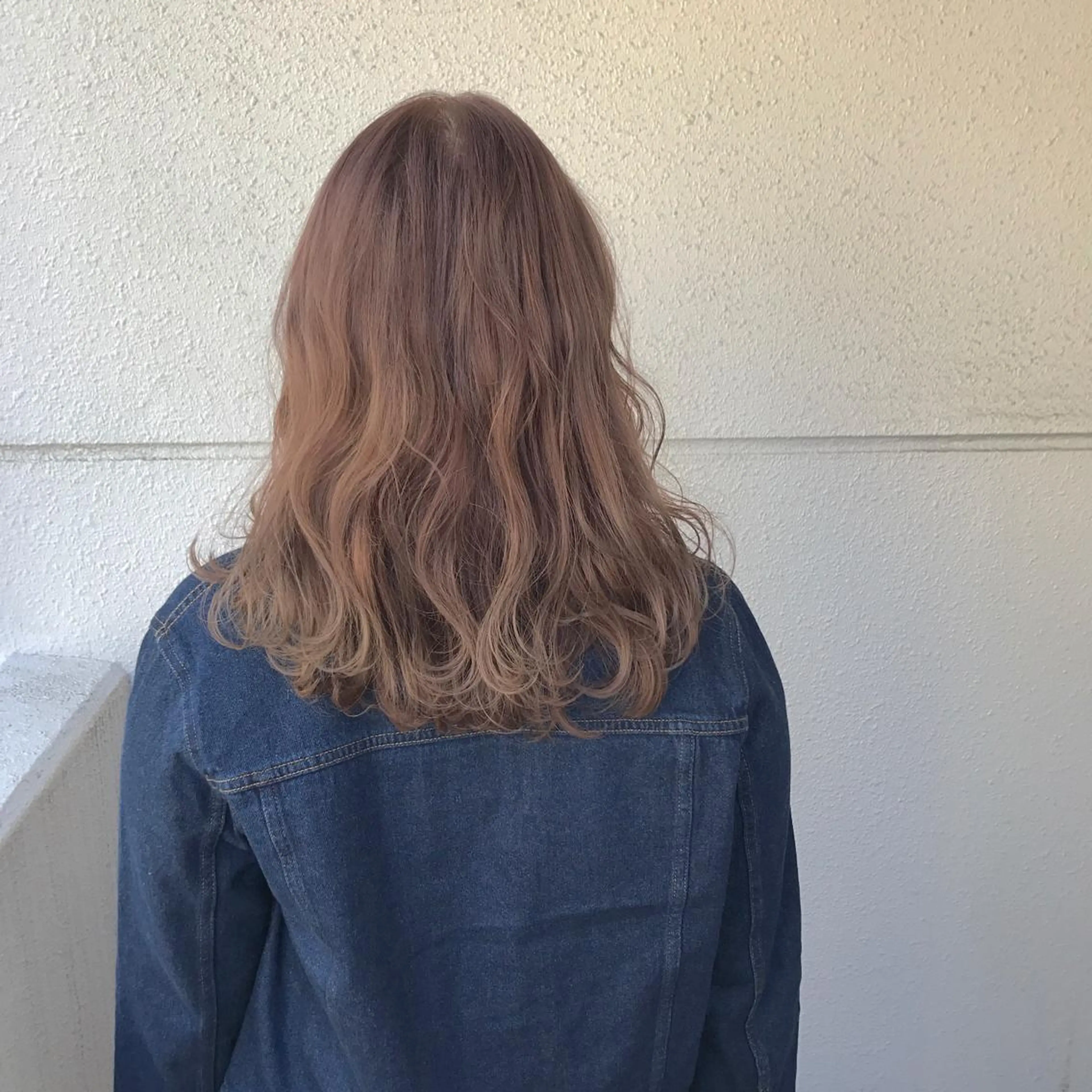 セミロング カラー ダブルカラー インナーカラー/天神 ブリーチ/吉田のヘアスタイル