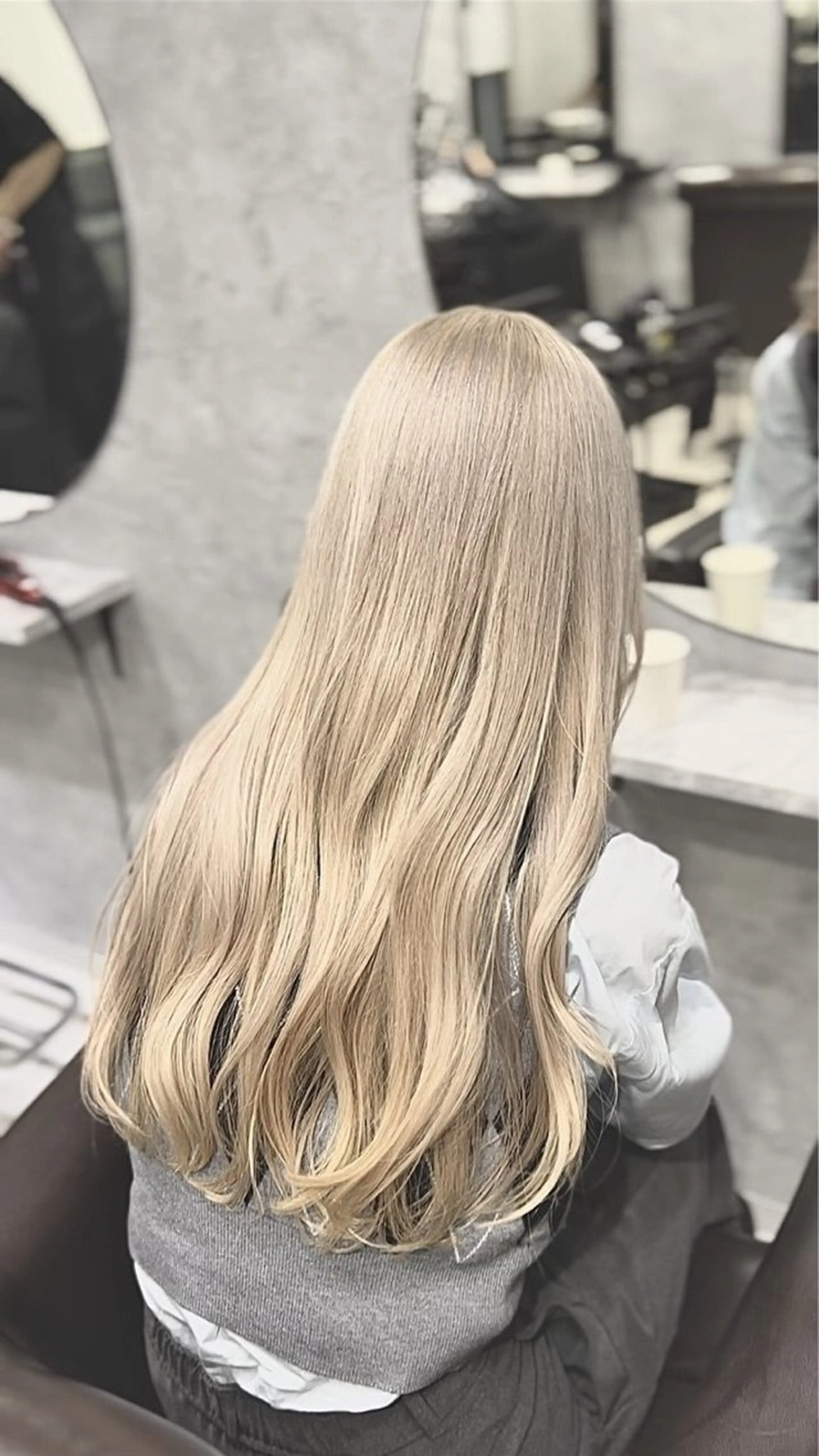 セミロング ヘアカラー トリートメント 池袋/カラー特化🎨 ロング料金なし🩵のヘアスタイル