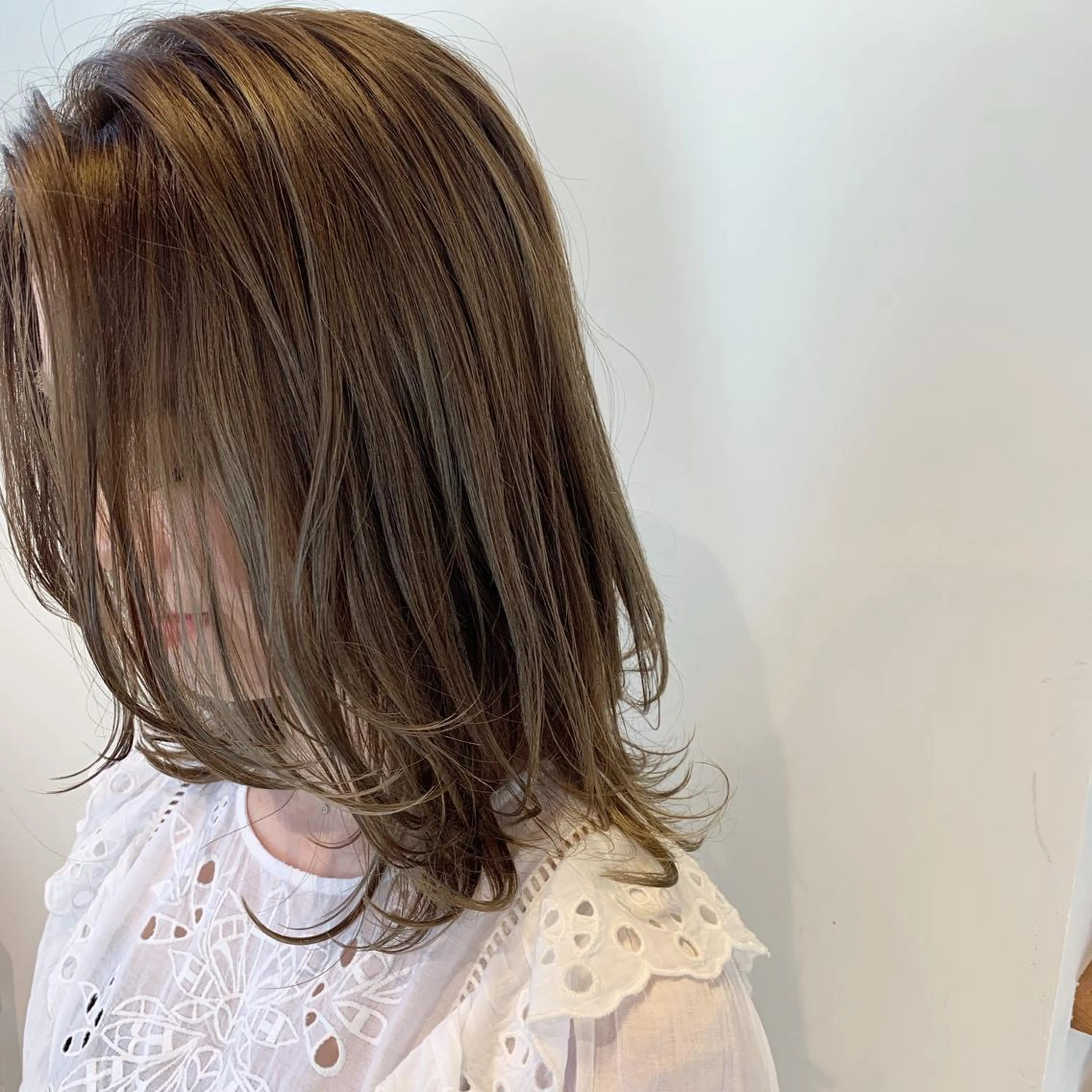 カラー ROUTE ルートのヘアスタイル