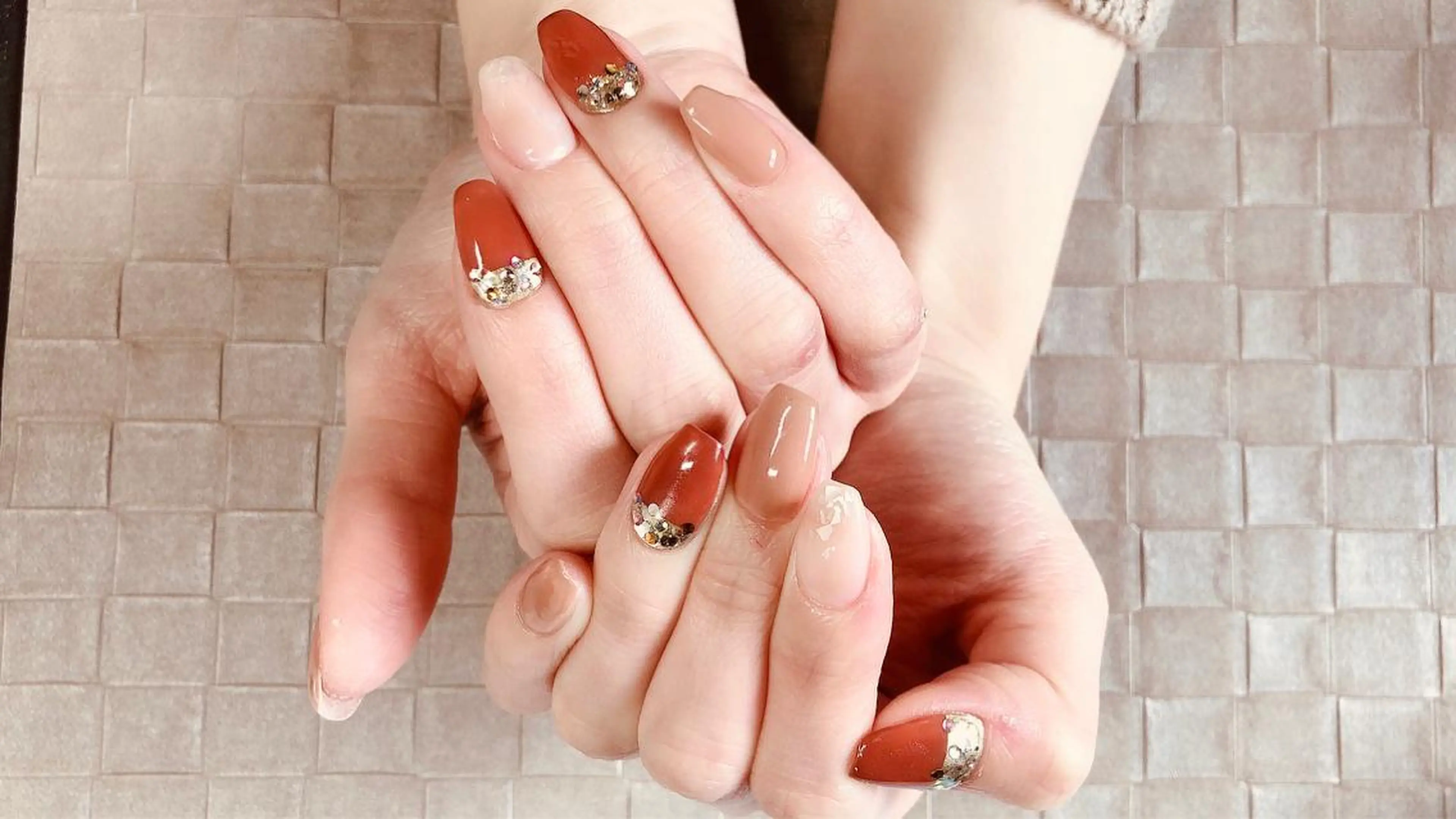 ネイル 札幌ネイルgorella所属・gorella Ａのネイルデザイン