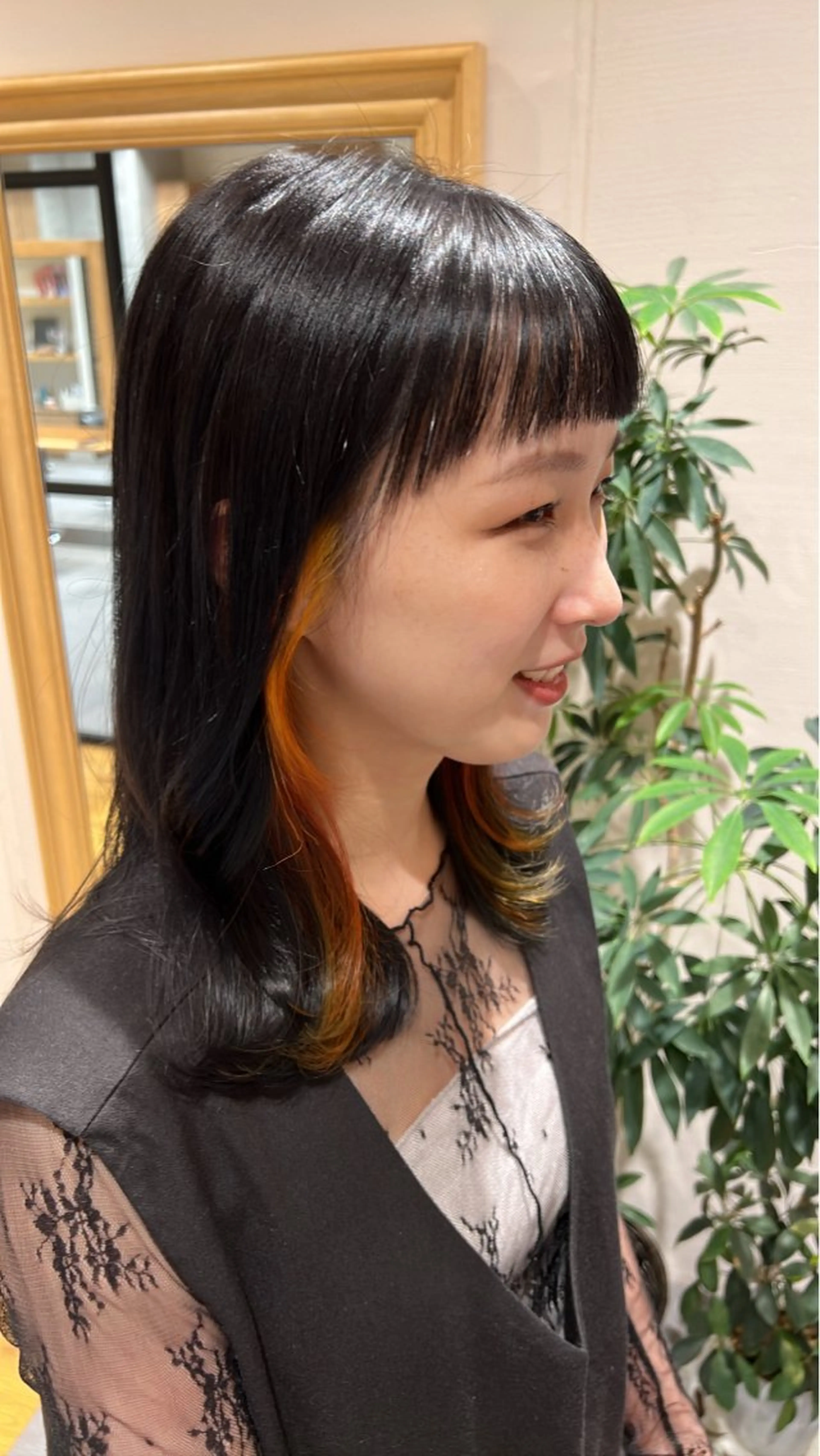 セミロング カラー wabi  hair salon所属・wabi/艶カラー タカハシ　トモヒロのヘアスタイル