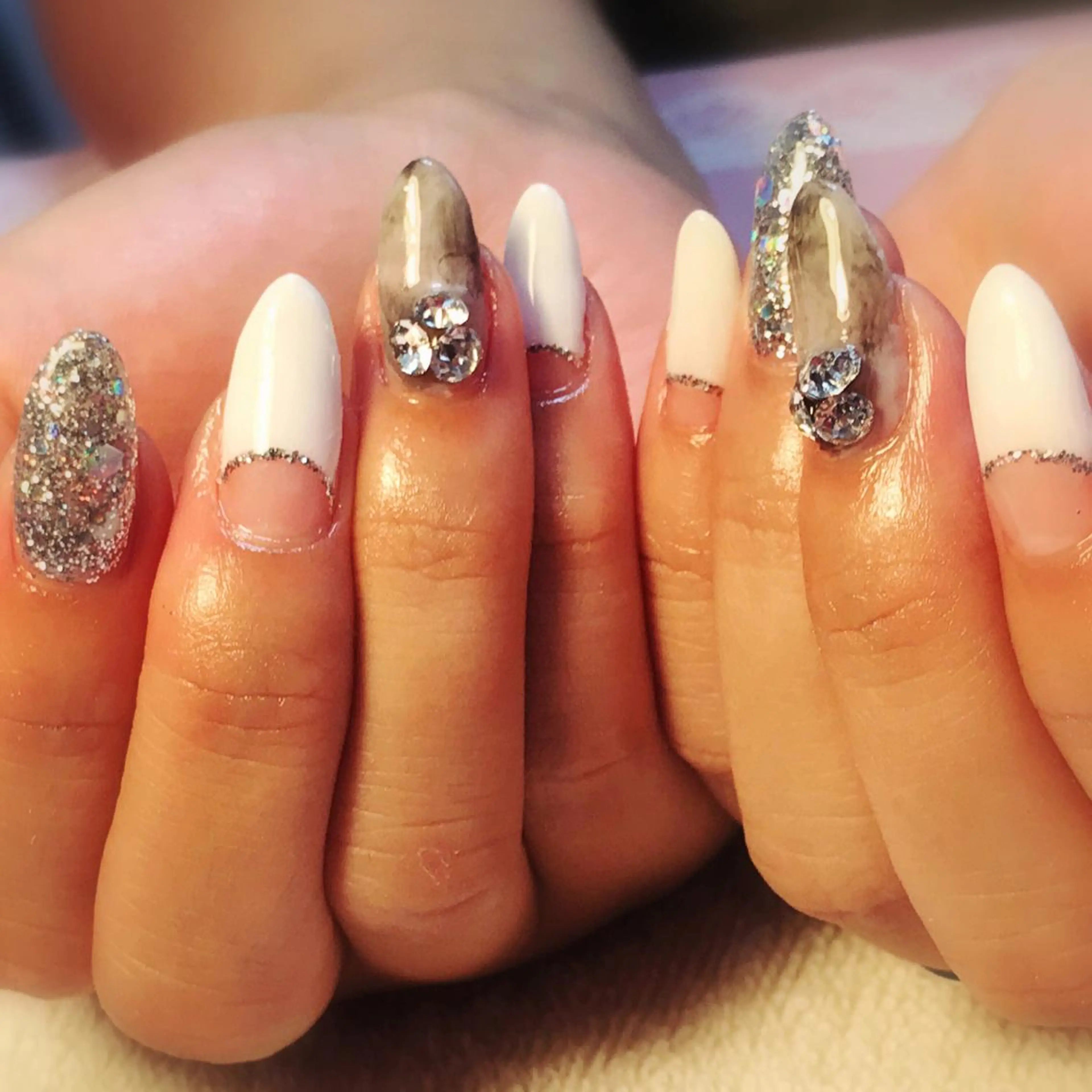 ネイル フレンチネイル 大理石ネイル(マーブル) ニュアンスネイル ストーンネイル Era nailのネイルデザイン